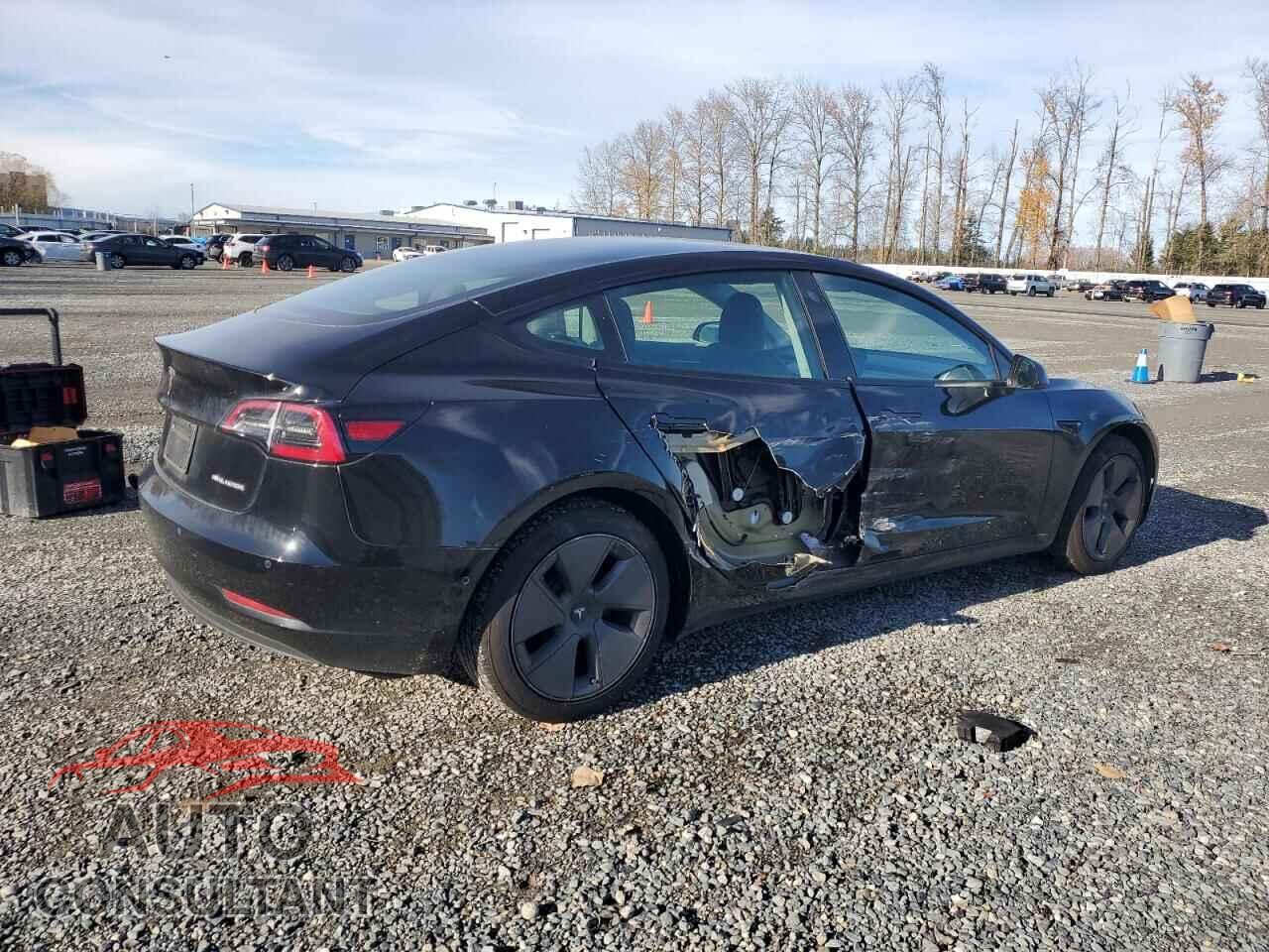 TESLA MODEL 3 2022 - 5YJ3E1EB3NF174152