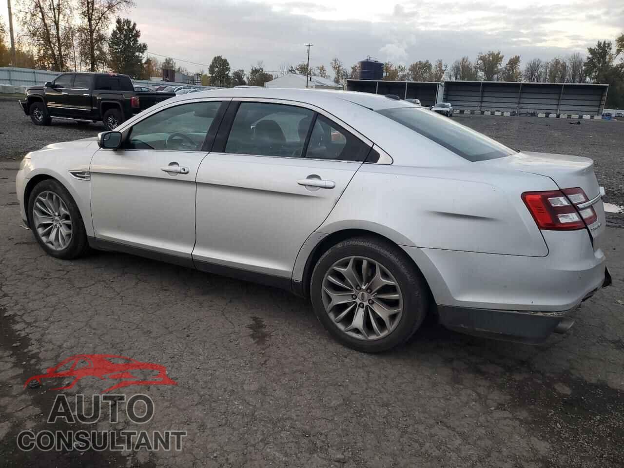 FORD TAURUS 2015 - 1FAHP2F8XFG114620