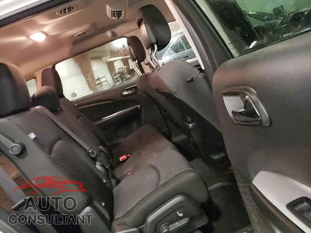 DODGE JOURNEY 2017 - 3C4PDCBG5HT576311