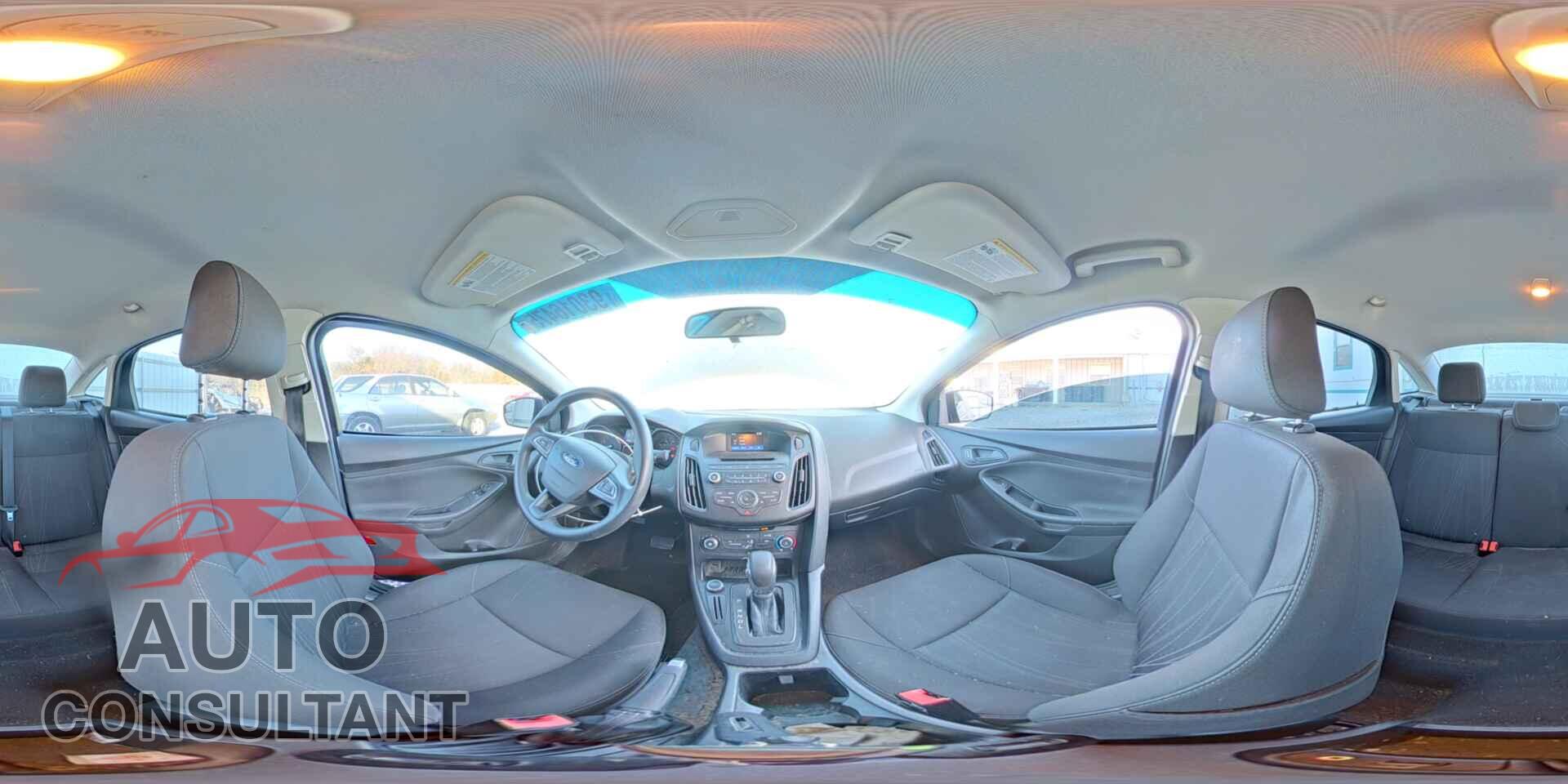 FORD FOCUS 2017 - 1FADP3E22HL251773