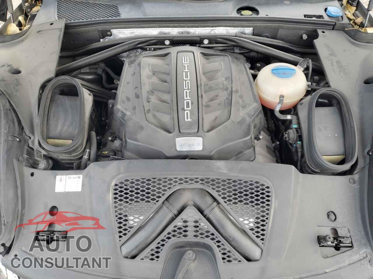 PORSCHE MACAN 2015 - WP1AB2A57FLB67272