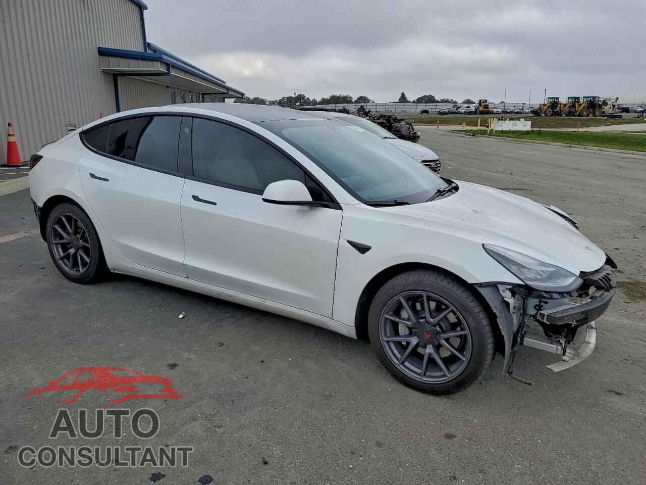 TESLA MODEL 3 2021 - 5YJ3E1EB9MF863191
