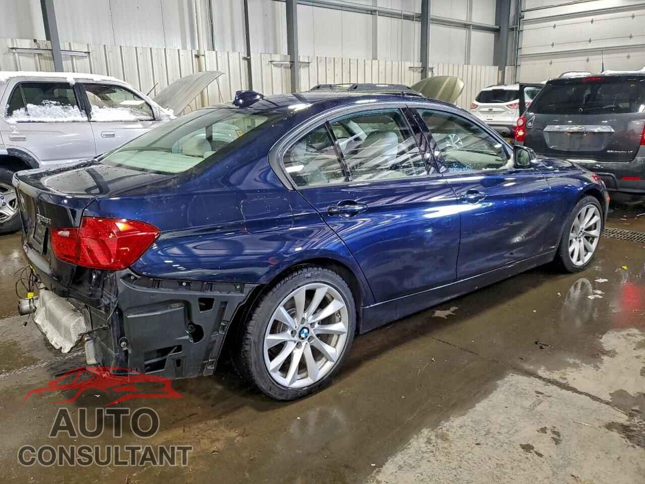 BMW 3 SERIES 2012 - WBA3A5C56CF346597