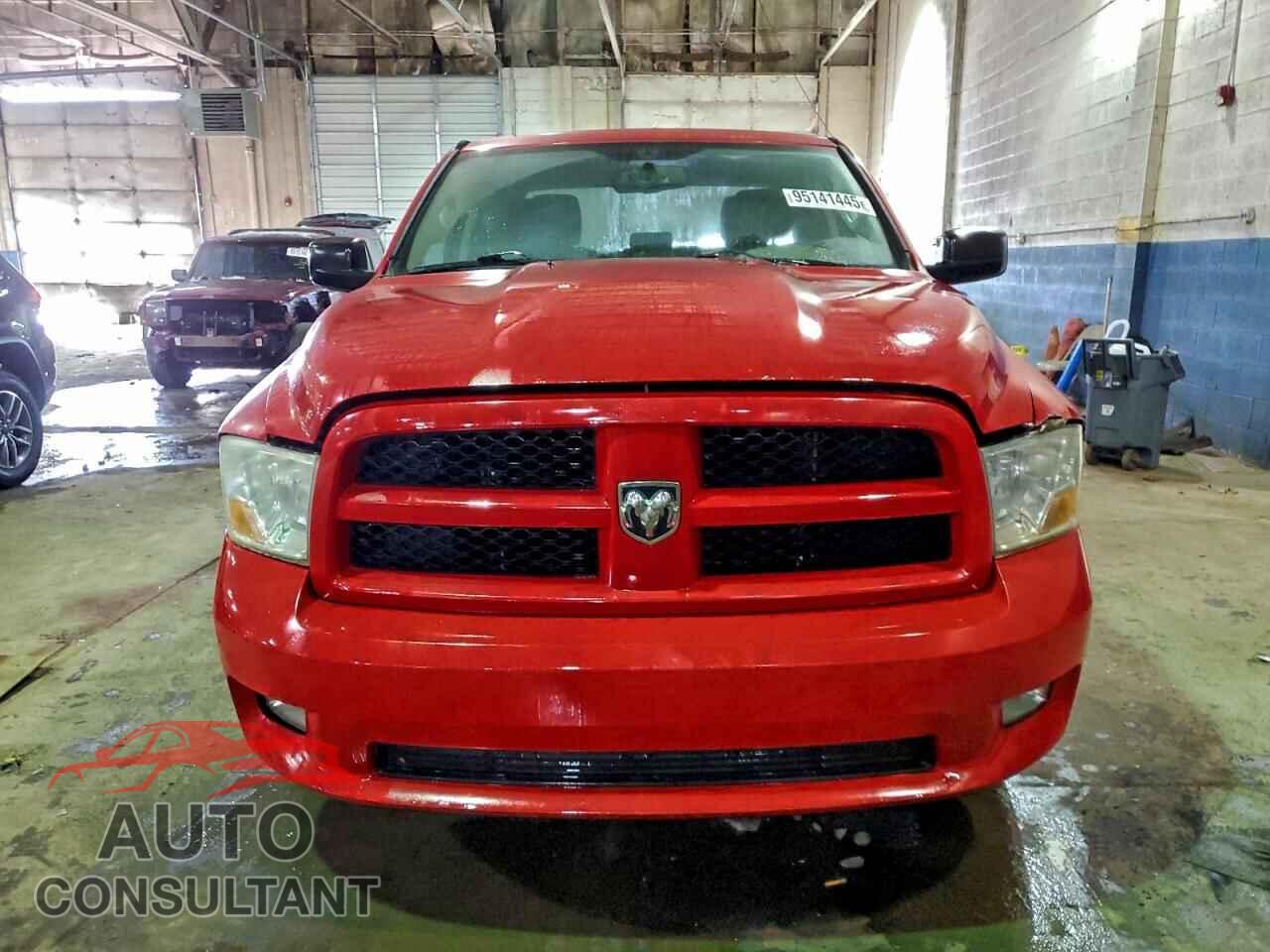 DODGE RAM 1500 2012 - 1C6RD7FT8CS264654