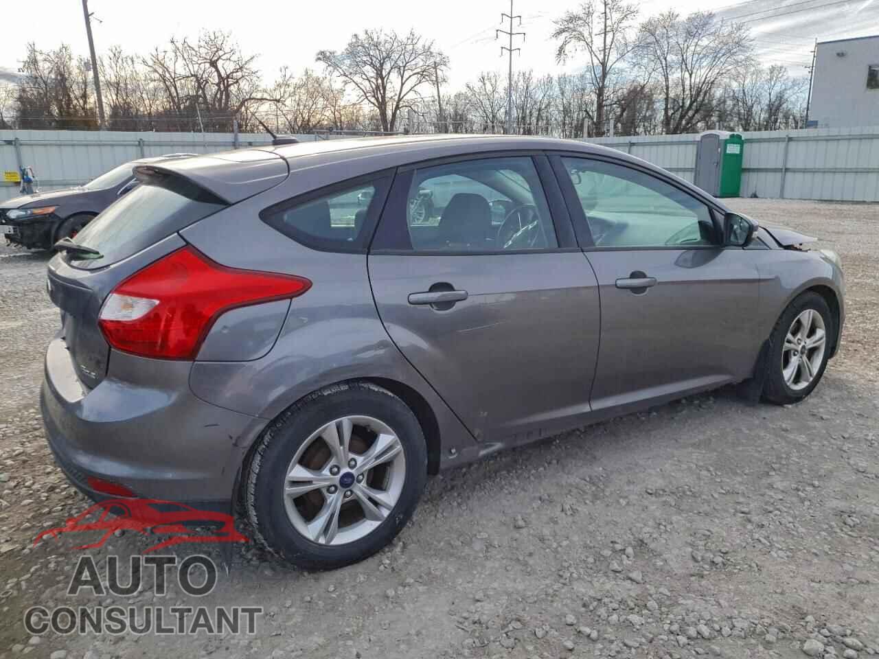 FORD FOCUS 2014 - 1FADP3K2XEL318426