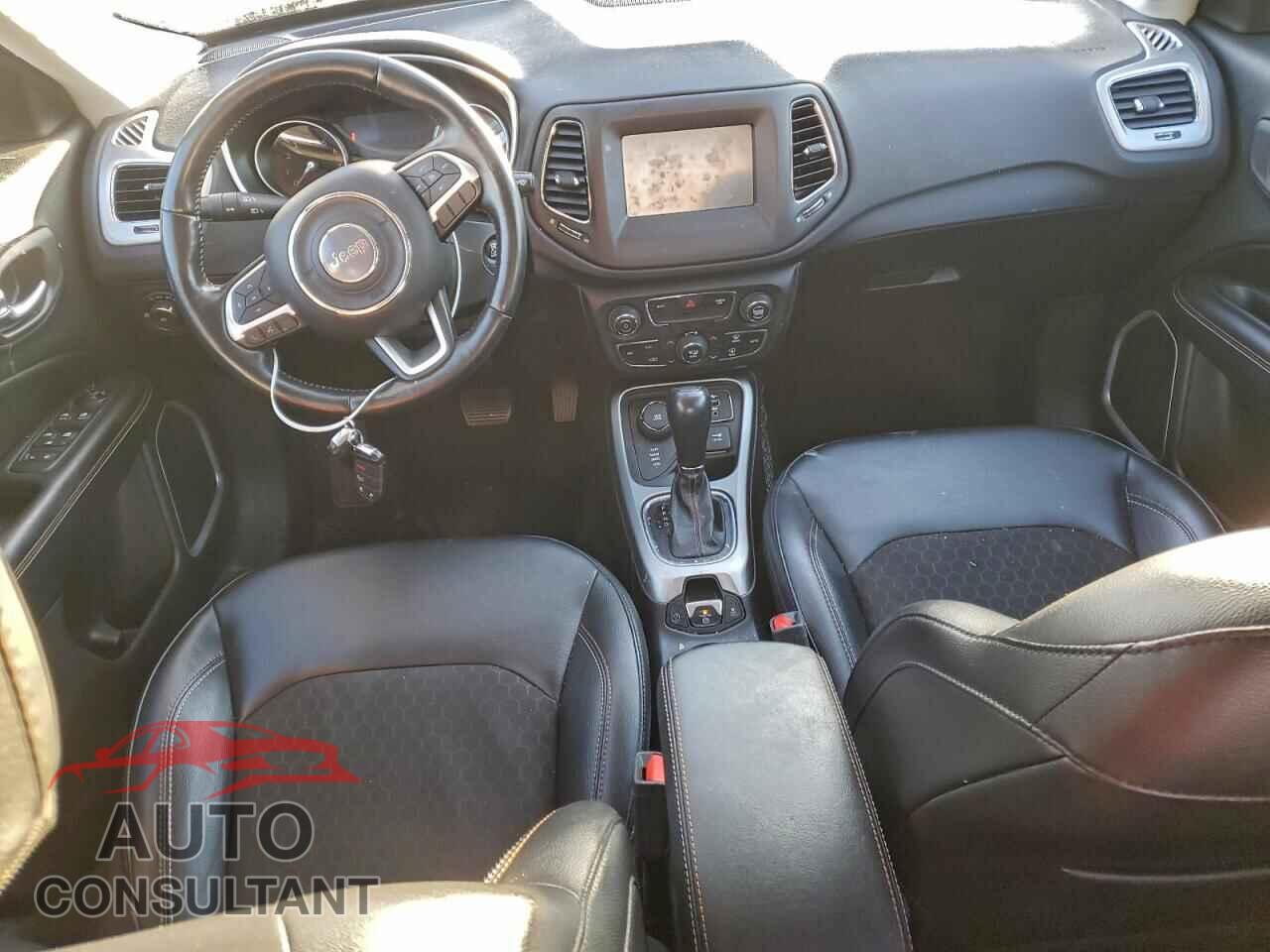 JEEP COMPASS 2021 - 3C4NJDBB5MT503105