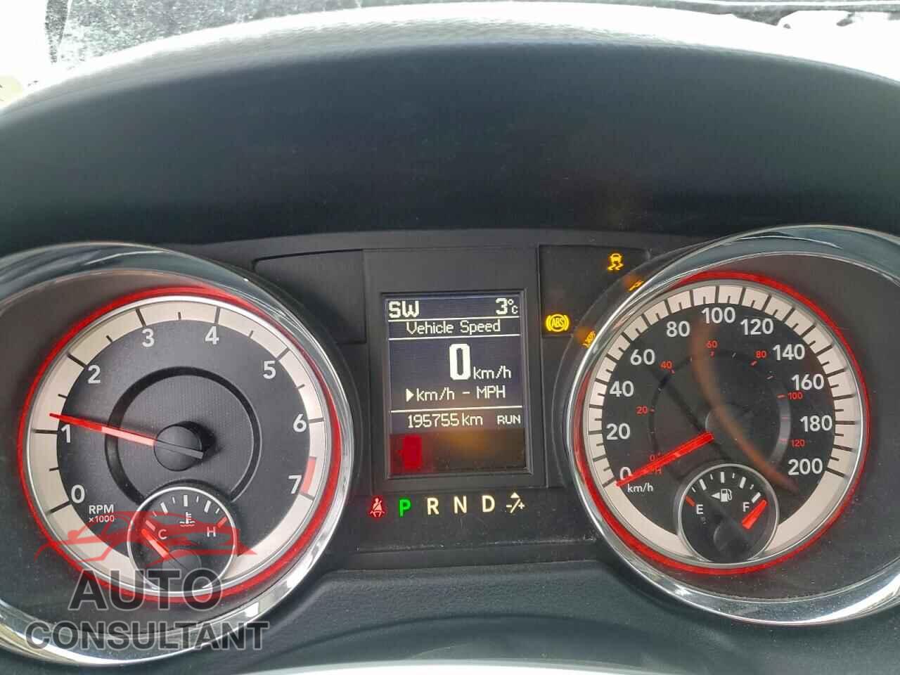 DODGE CARAVAN 2015 - 2C4RDGDG8FR713092