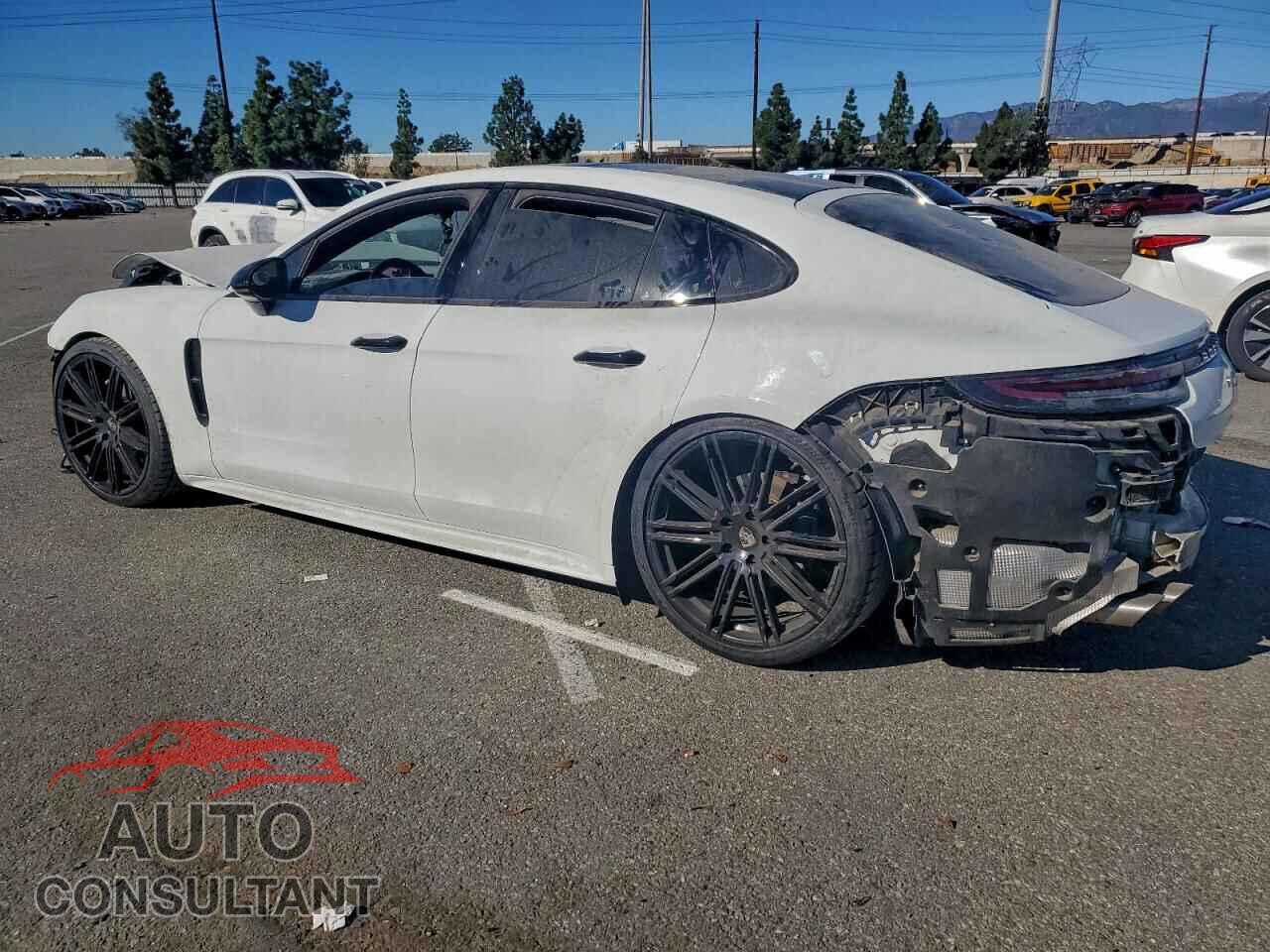 PORSCHE PANAMERA 2017 - WP0AB2A72HL123444