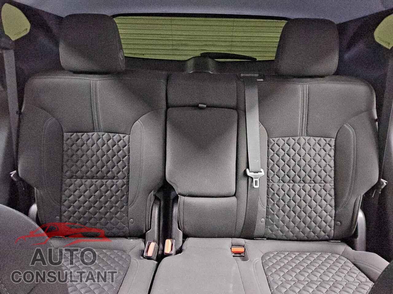 CHEVROLET BLAZER 2020 - 3GNKBCRS3LS647702