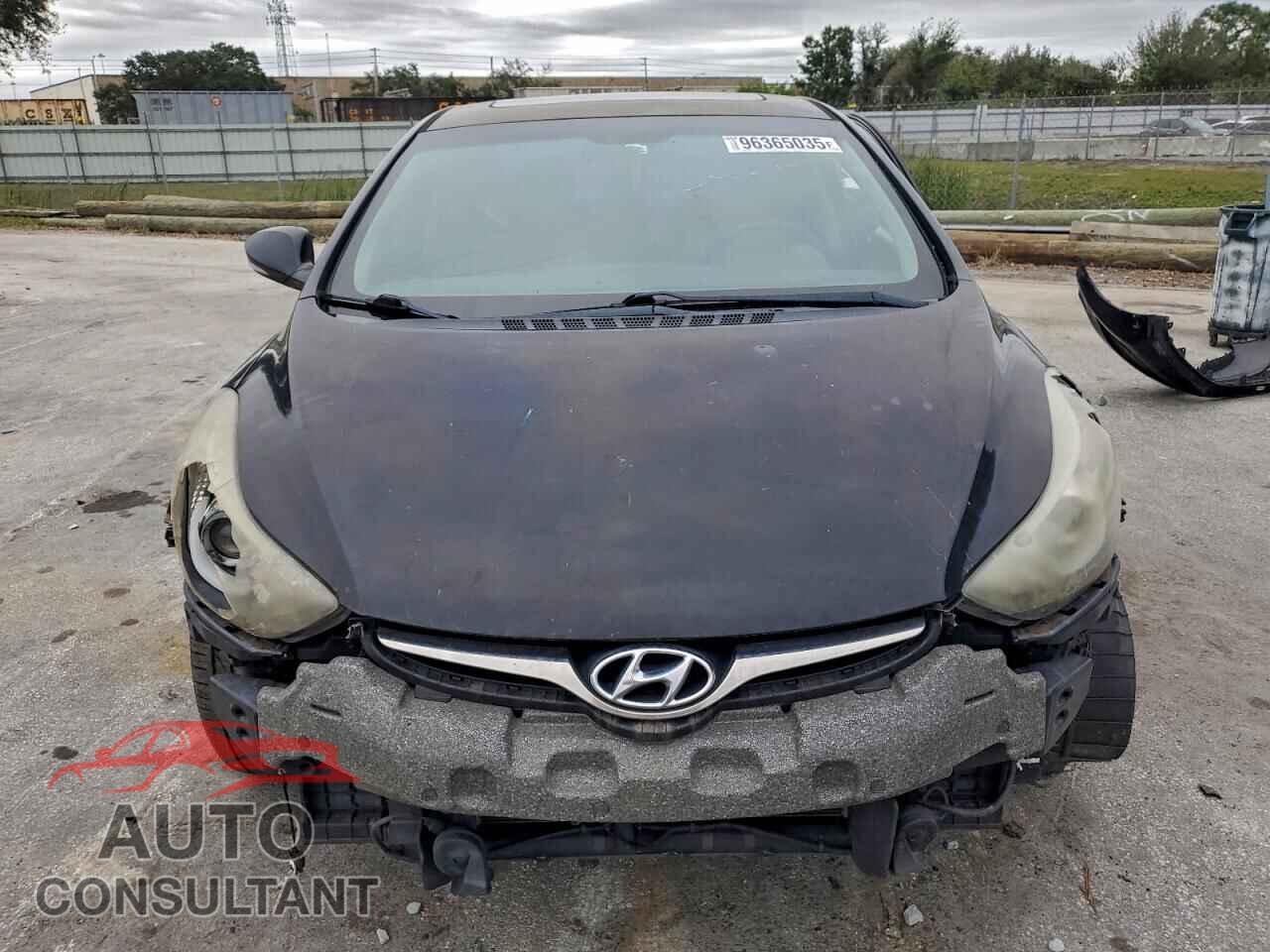 HYUNDAI ELANTRA 2015 - KMHDH4AE5FU393535