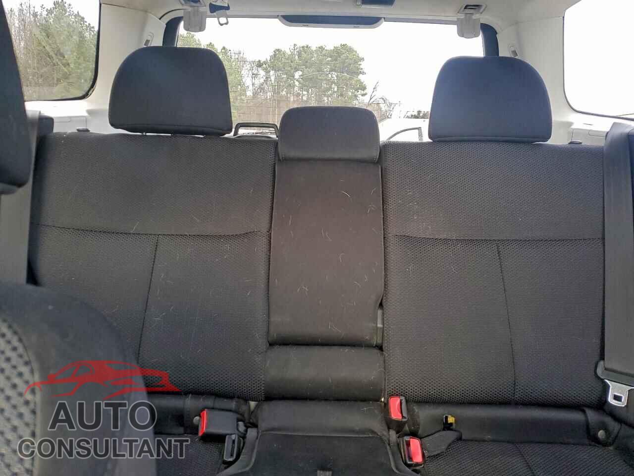 SUBARU FORESTER 2011 - JF2SHBDC8BH745733