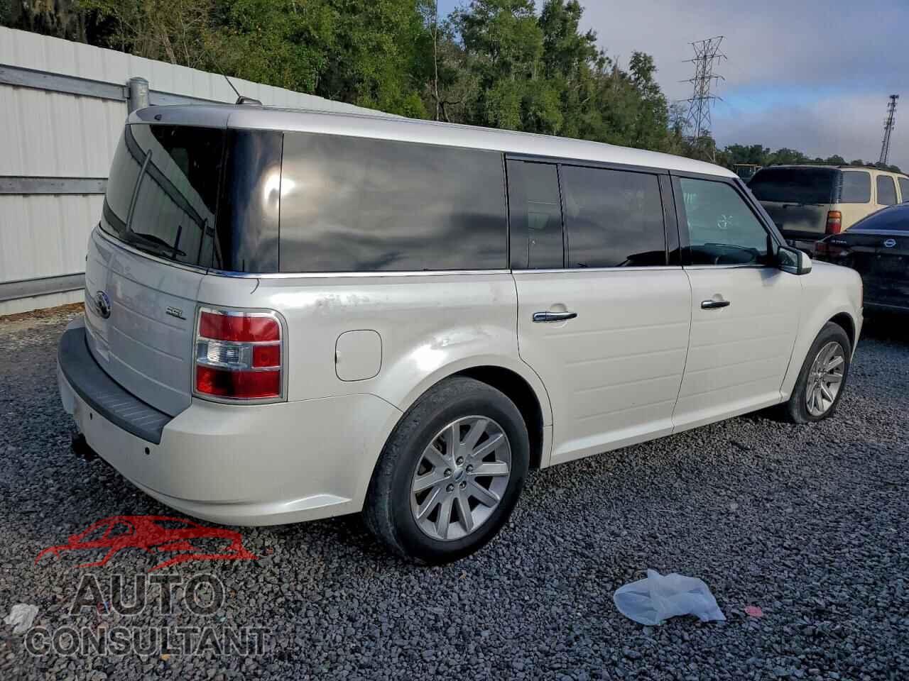 FORD FLEX 2011 - 2FMGK5CC4BBD17692