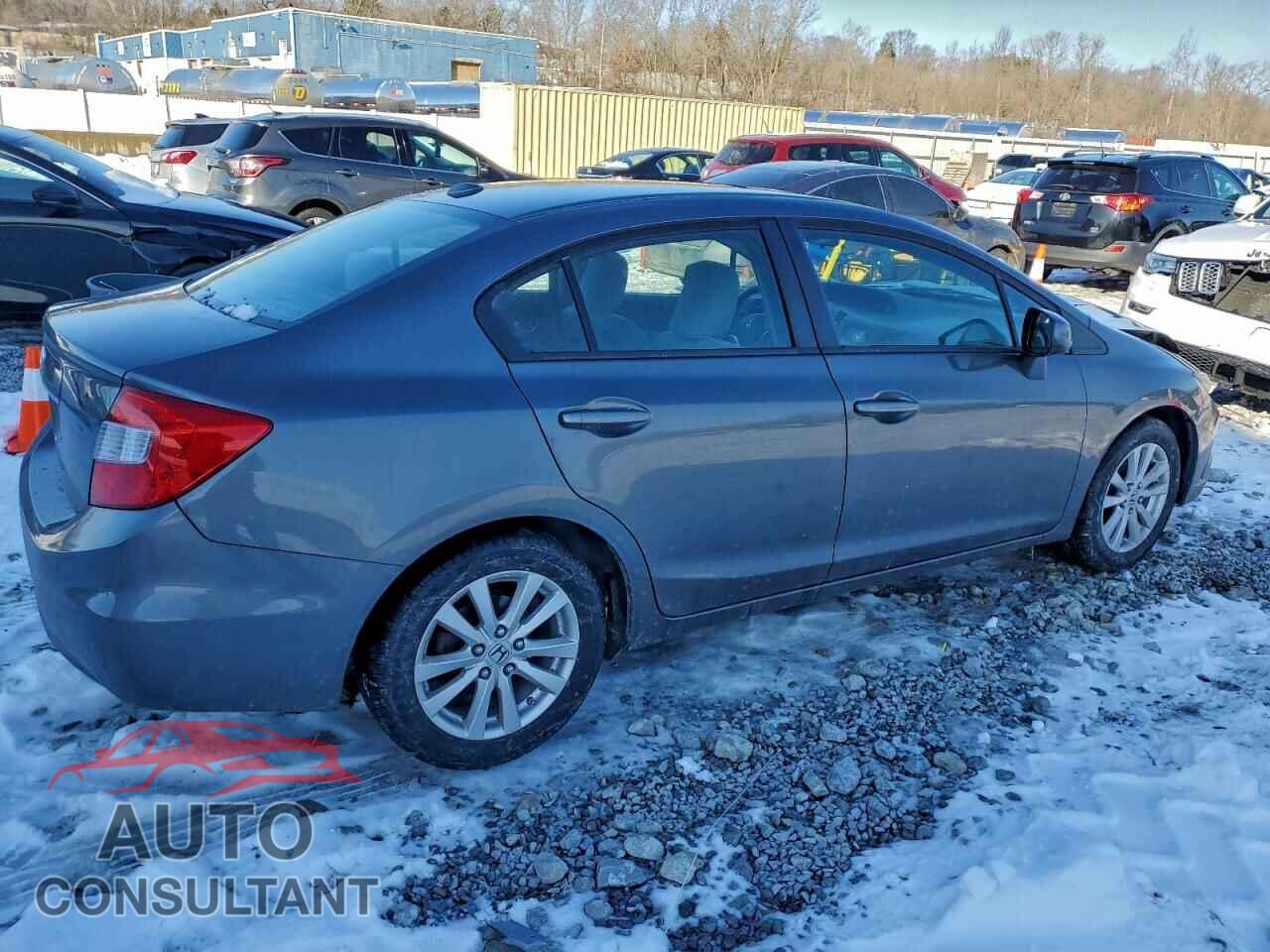HONDA CIVIC 2012 - 19XFB2F88CE073397