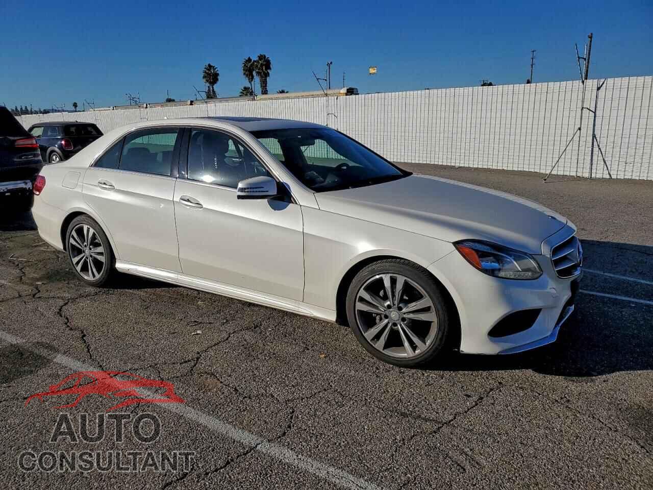 MERCEDES-BENZ E-CLASS 2014 - WDDHF5KB9EB033545