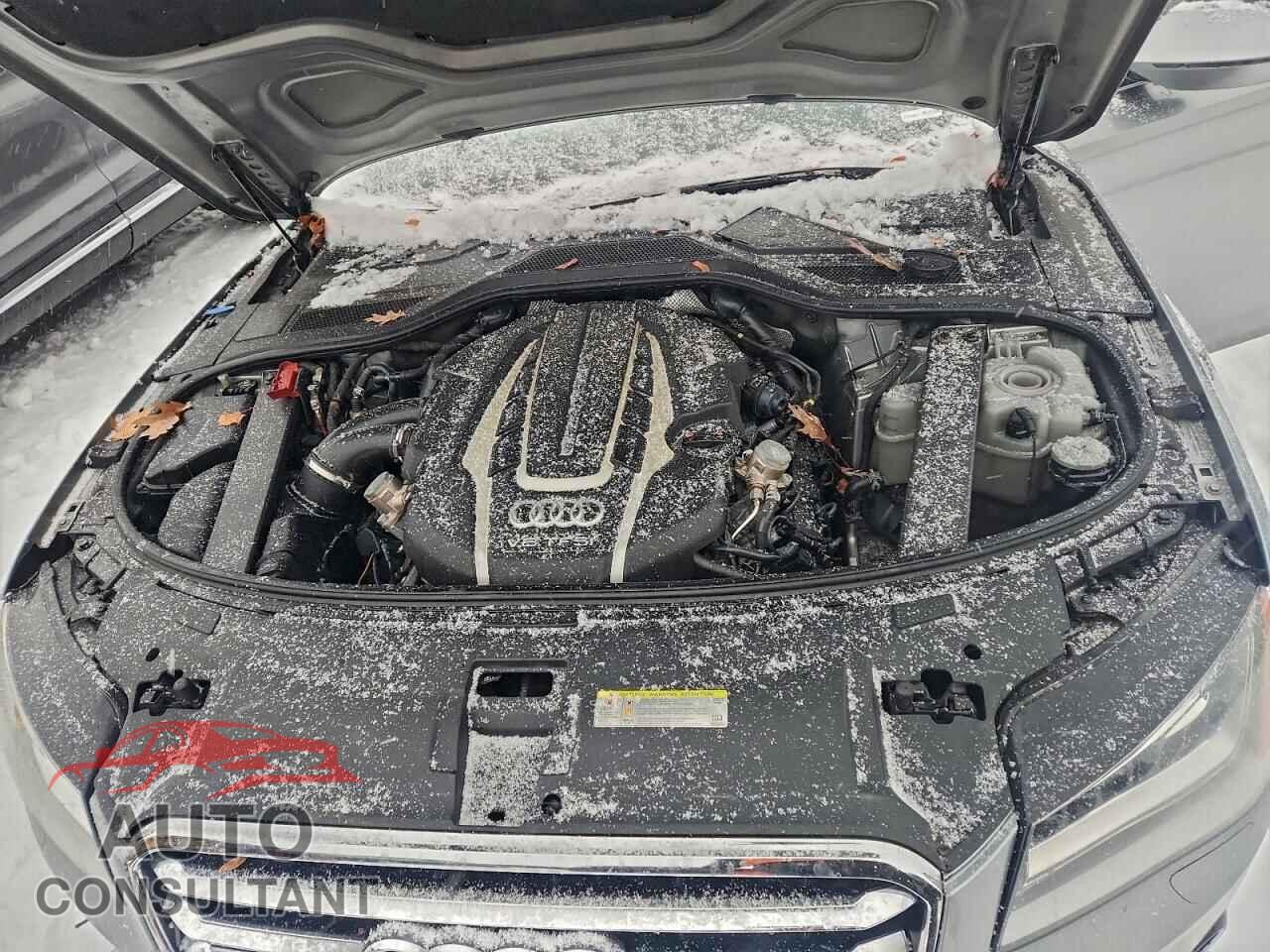 AUDI A8 2013 - WAUR2AFD8DN015952