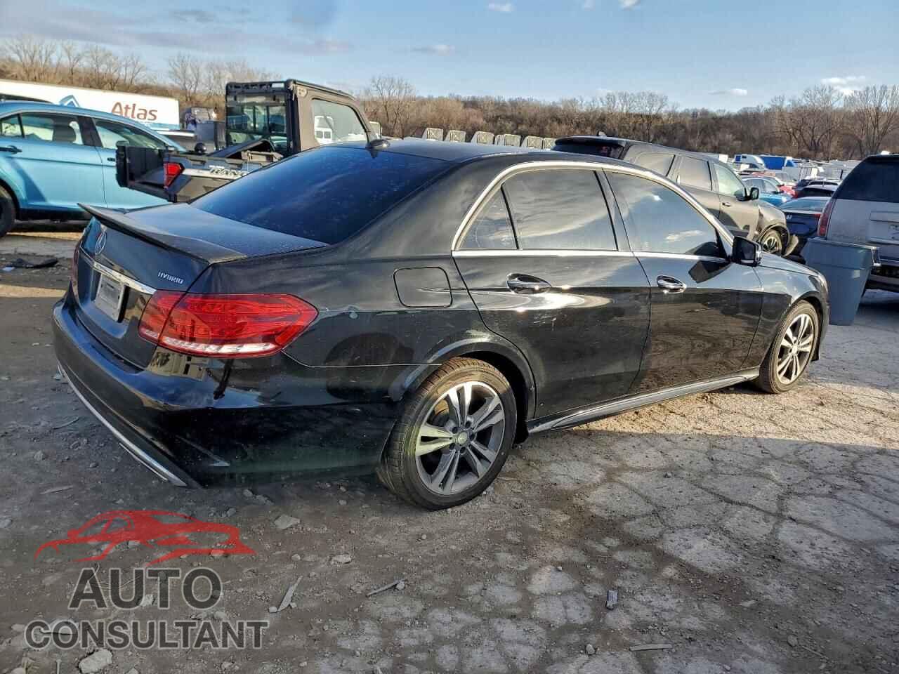 MERCEDES-BENZ E-CLASS 2014 - WDDHF9FB8EB032775