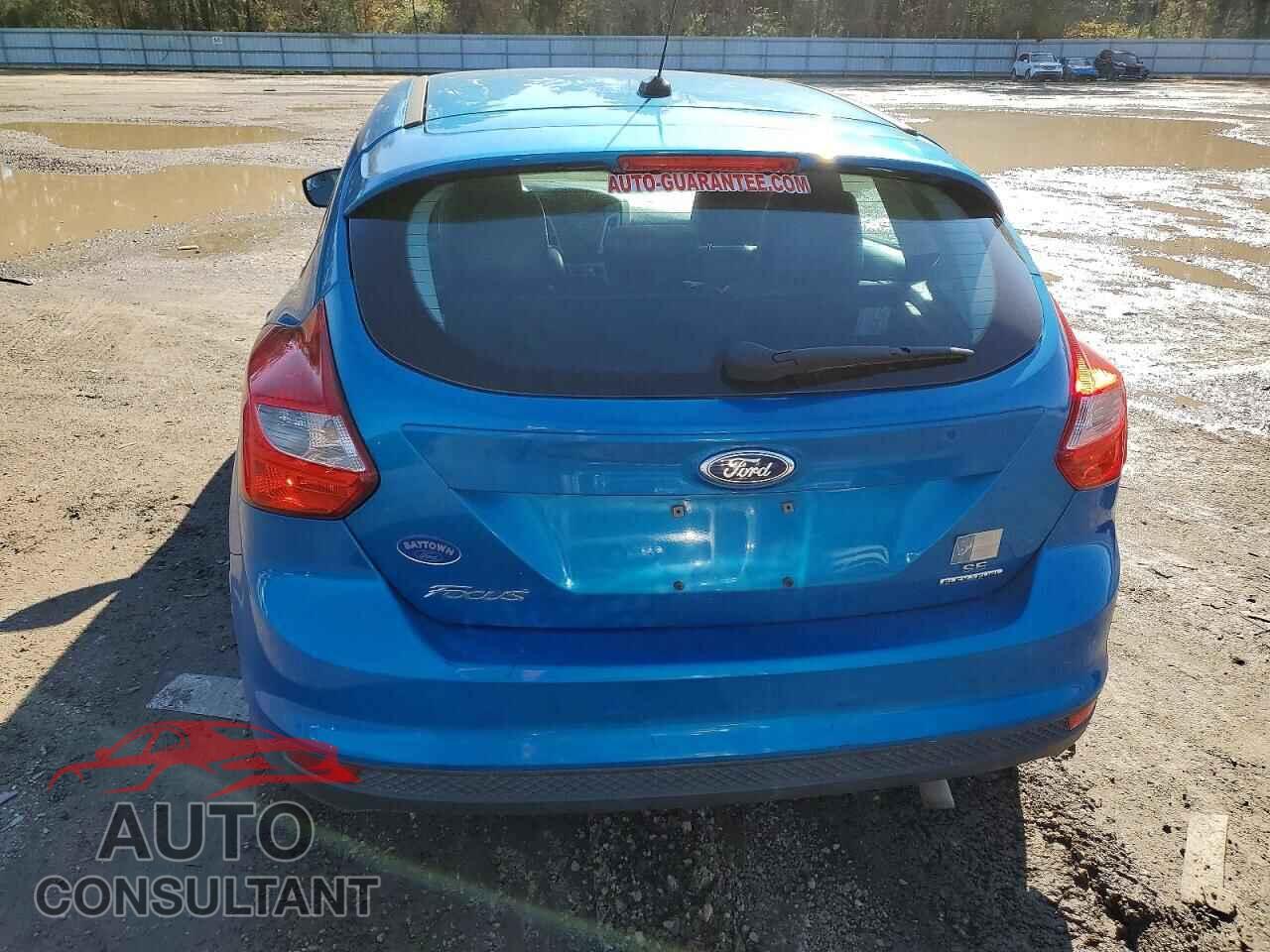 FORD FOCUS 2014 - 1FADP3K26EL398422