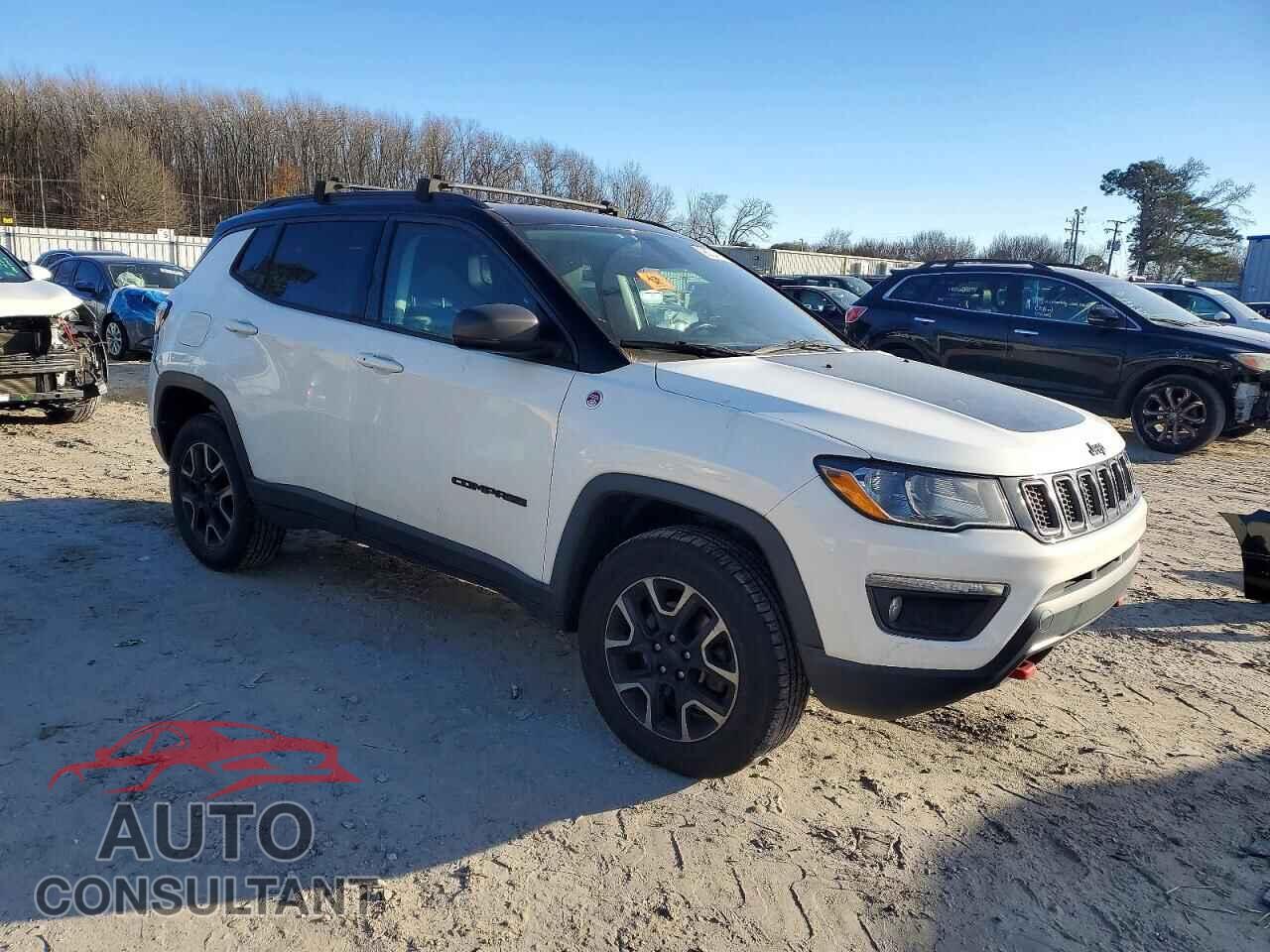 JEEP COMPASS 2019 - 3C4NJDDB4KT627554