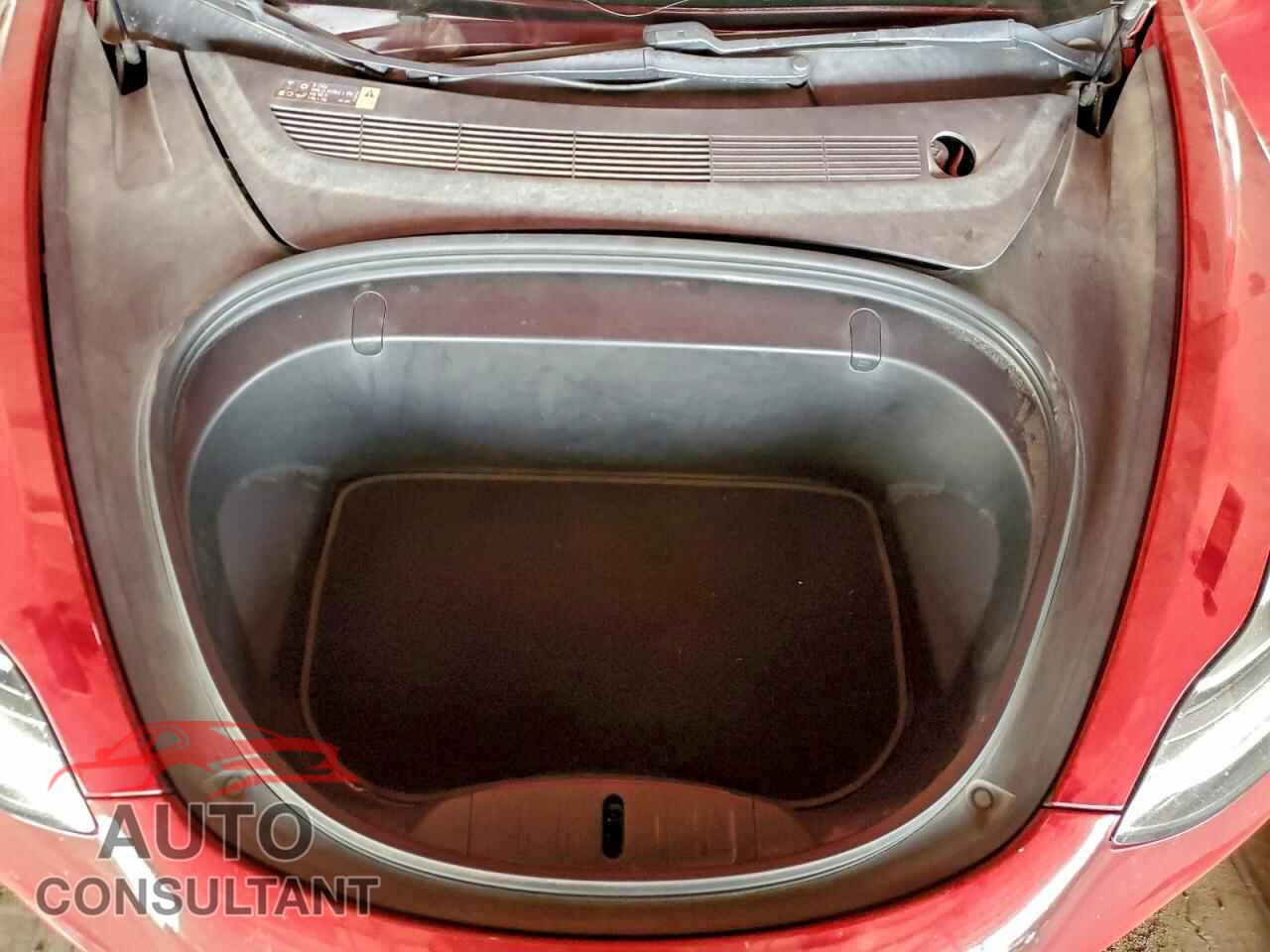 TESLA MODEL 3 2018 - 5YJ3E1EA3JF046155