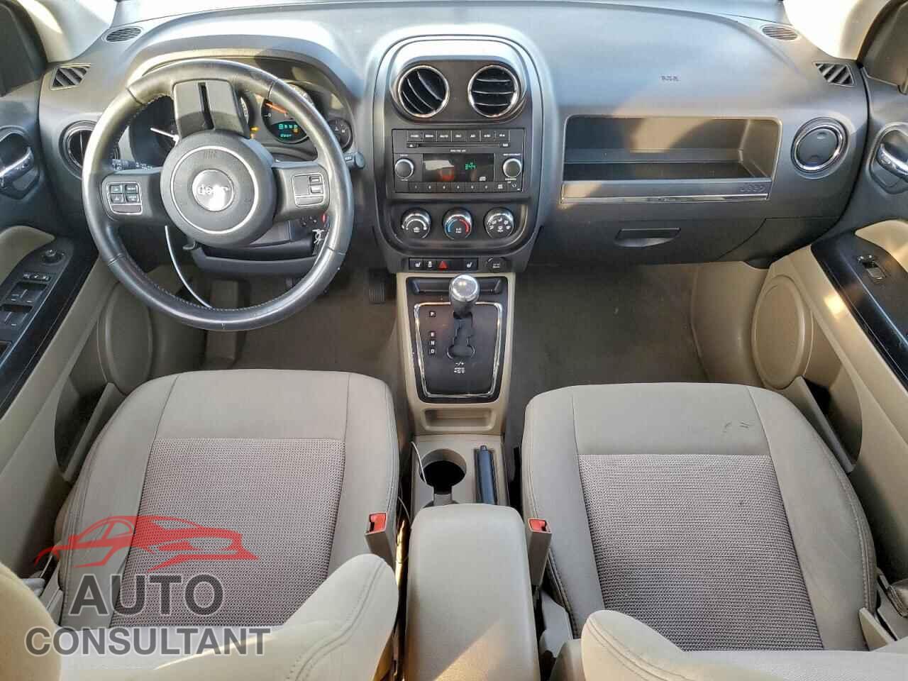 JEEP COMPASS 2011 - 1J4NF1FB3BD197416