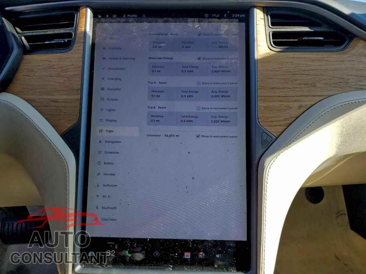 TESLA MODEL S 2018 - 5YJSA1E22JF260280