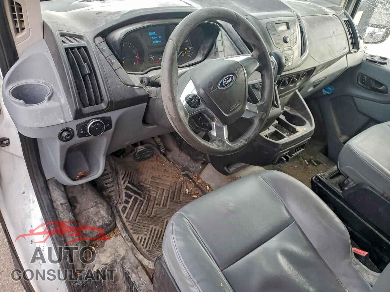 FORD TRANSIT 2015 - 1FTNR2CG2FKA99532