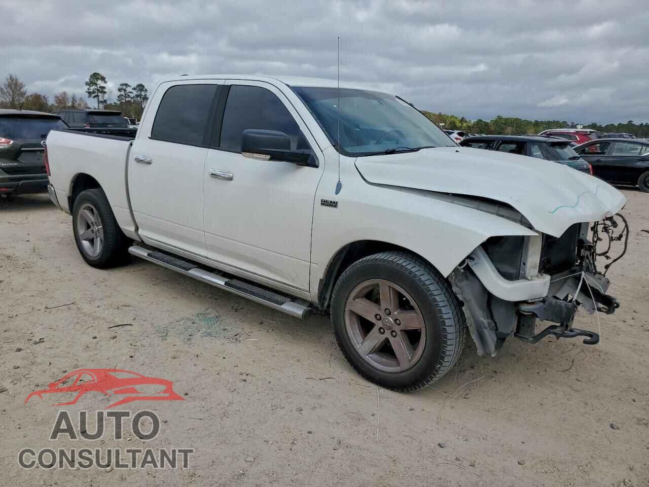 DODGE RAM 1500 2012 - 1C6RD6LT0CS286159