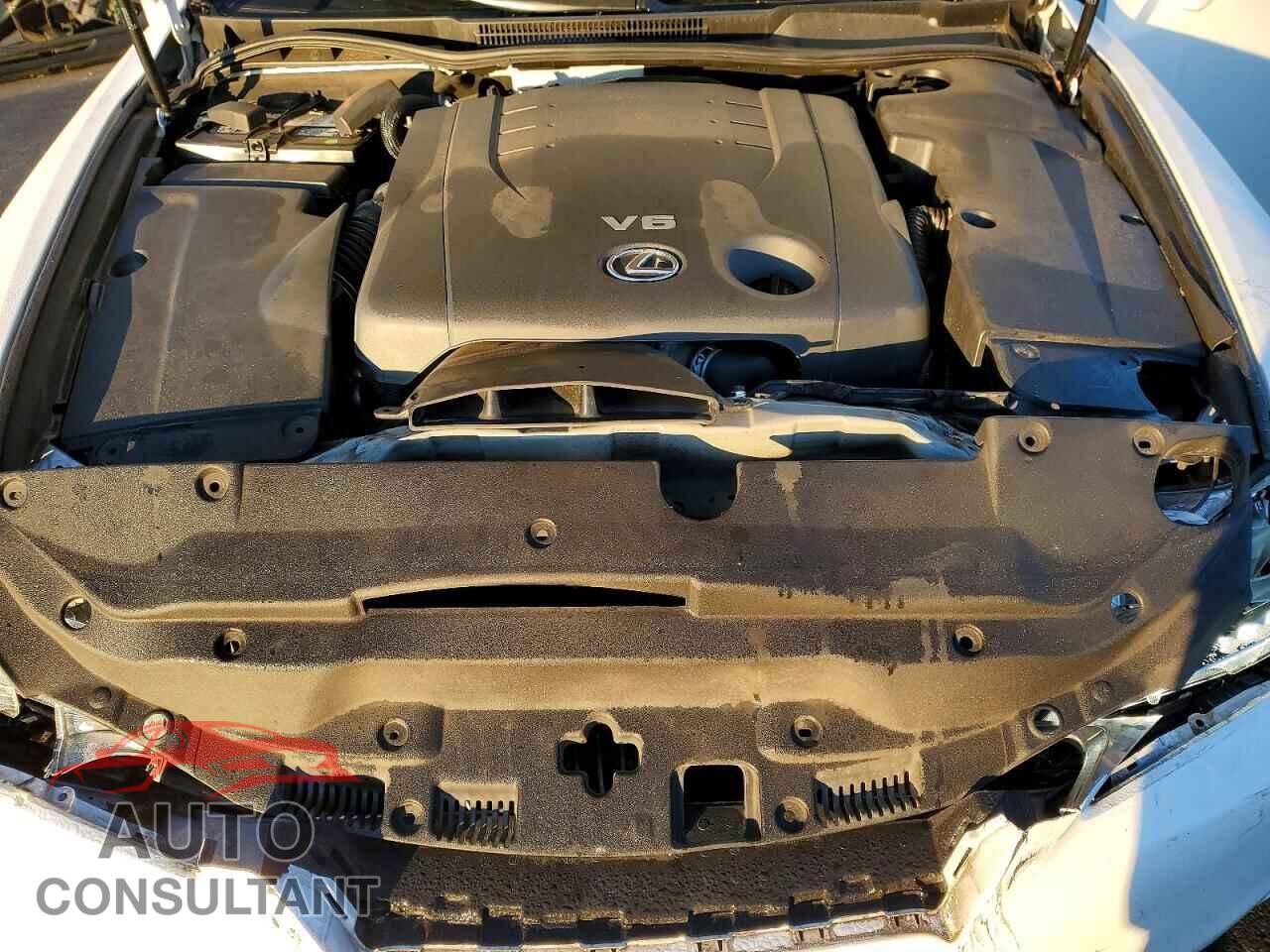 LEXUS IS 2011 - JTHBF5C21B5133484