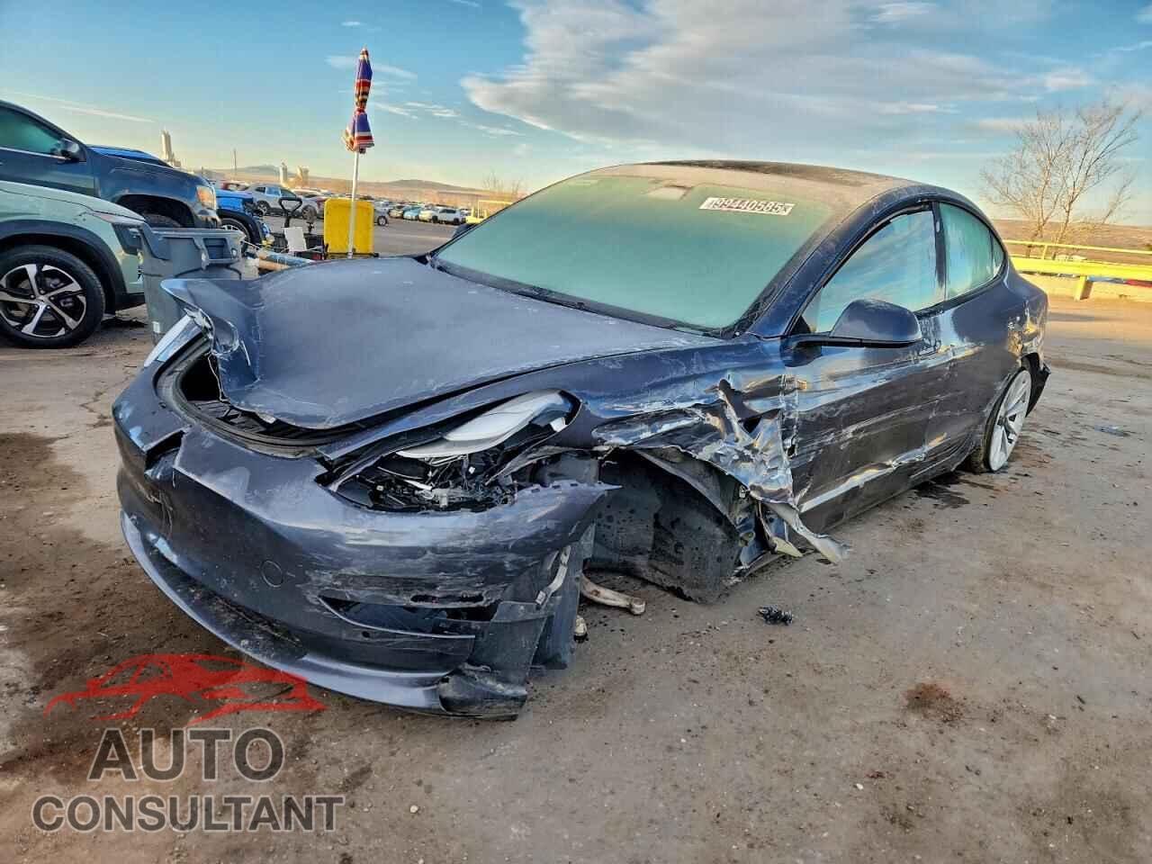 TESLA MODEL 3 2022 - 5YJ3E1EAXNF370323