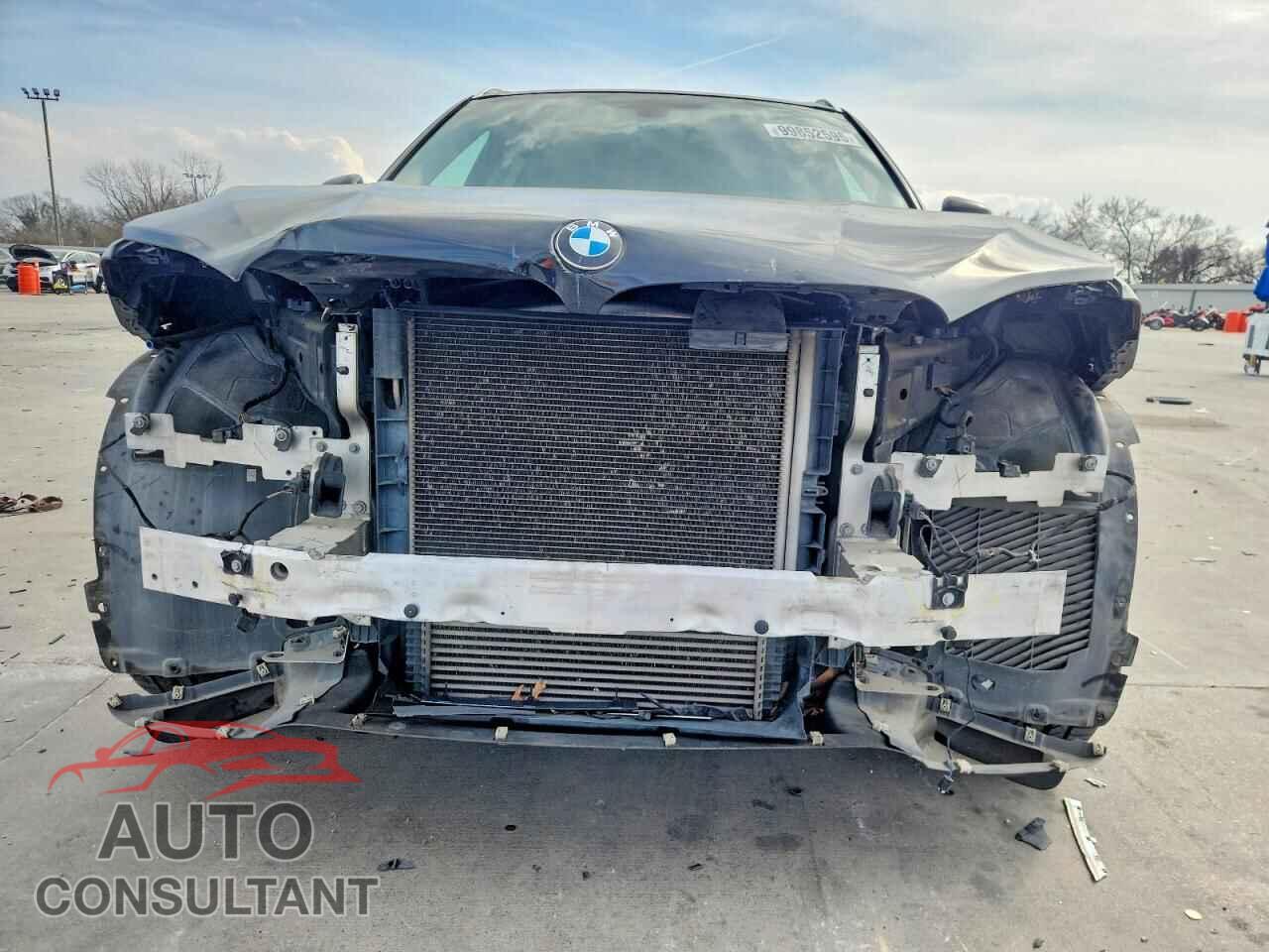 BMW X5 2015 - 5UXKR0C50F0K69743