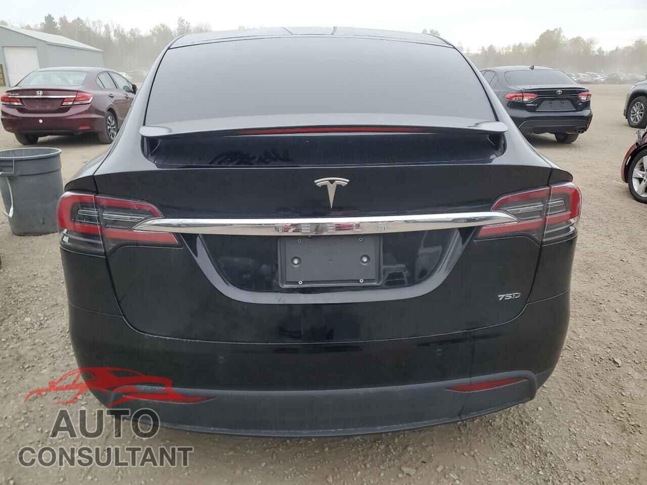 TESLA MODEL X 2017 - 5YJXCBE29HF041414