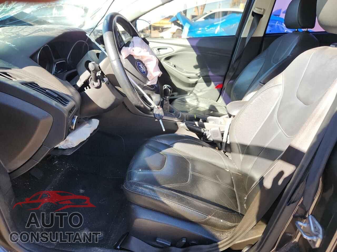 FORD FOCUS 2016 - 1FADP3K25GL227115