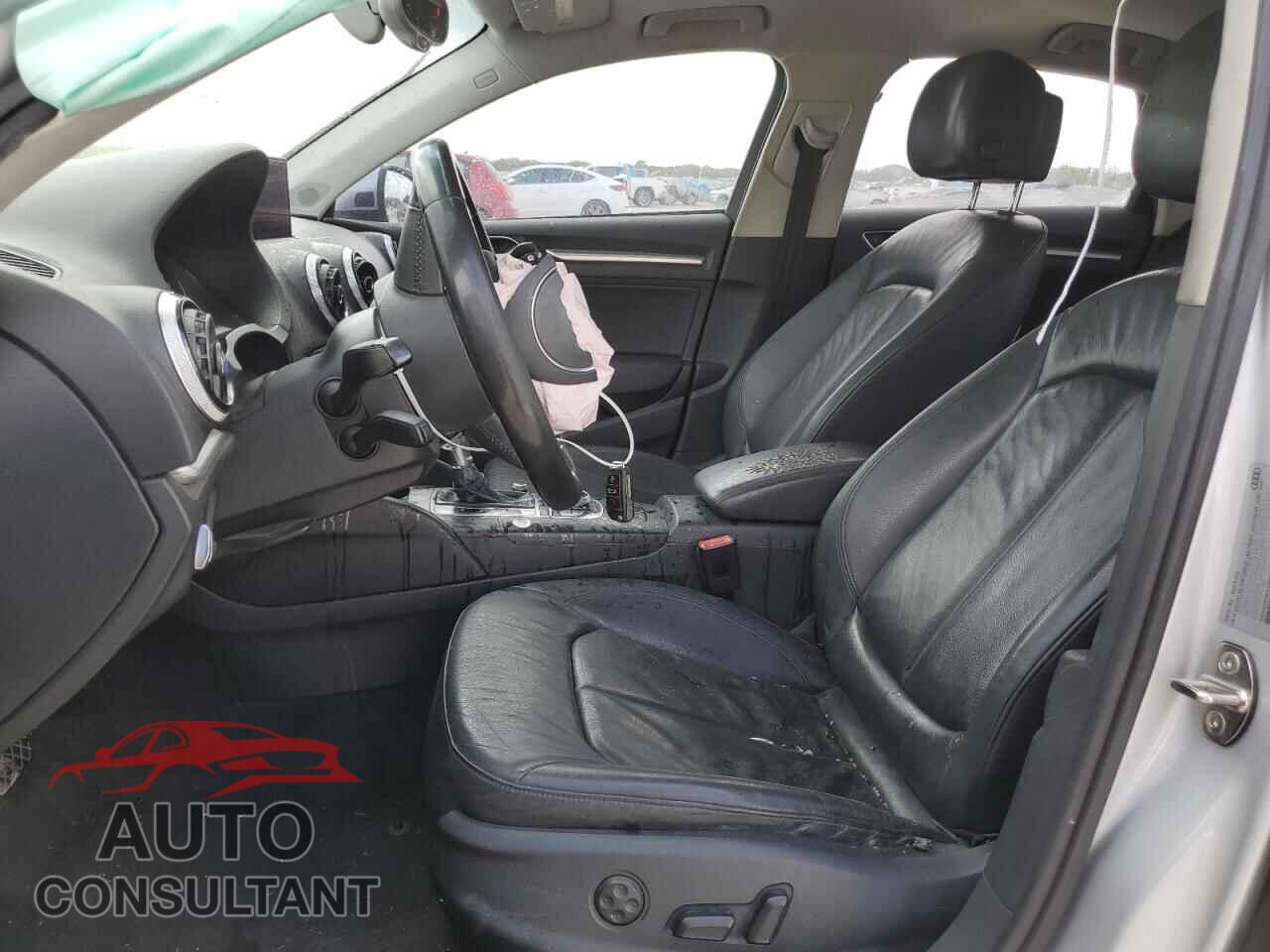 AUDI A3 2015 - WAUCCGFF8F1016553