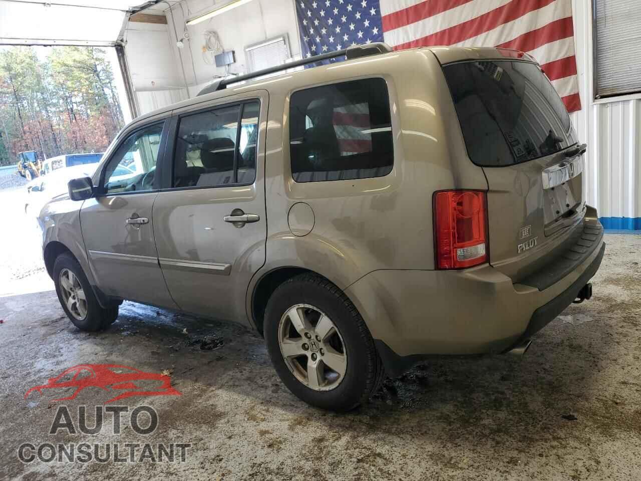 HONDA PILOT 2011 - 5FNYF4H50BB101391