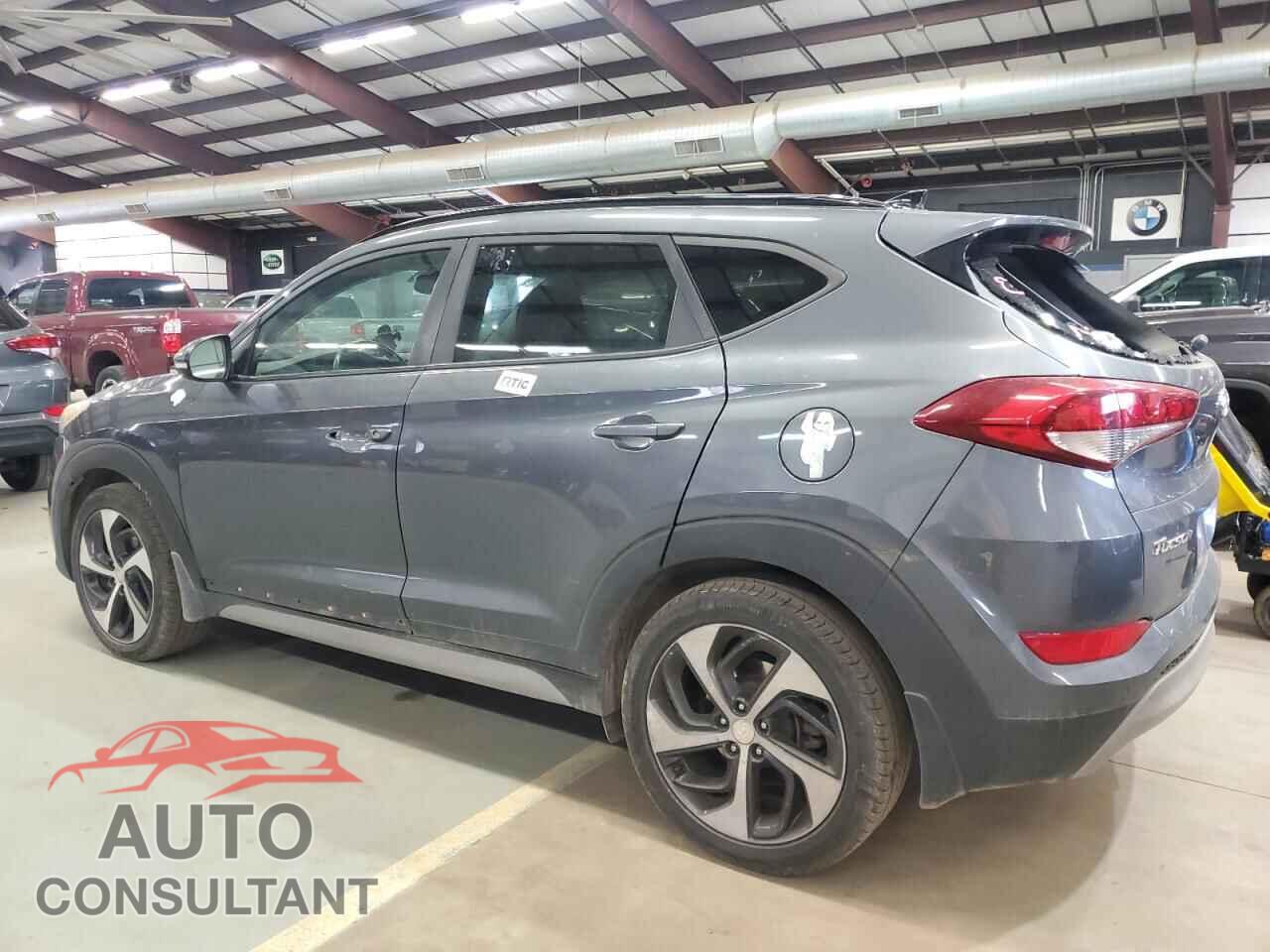 HYUNDAI TUCSON 2018 - KM8J3CA2XJU676362