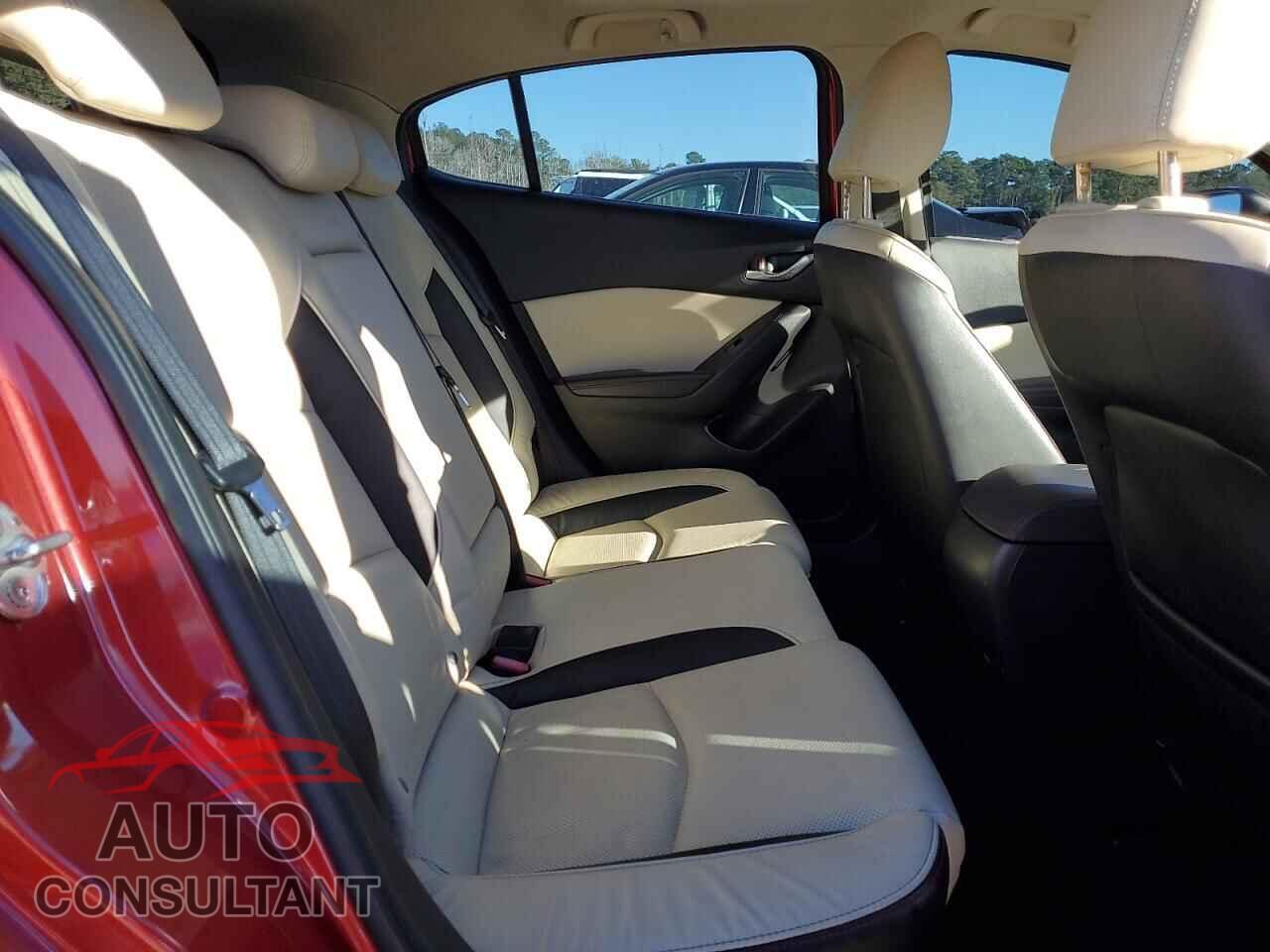MAZDA 3 2015 - JM1BM1M35F1237108