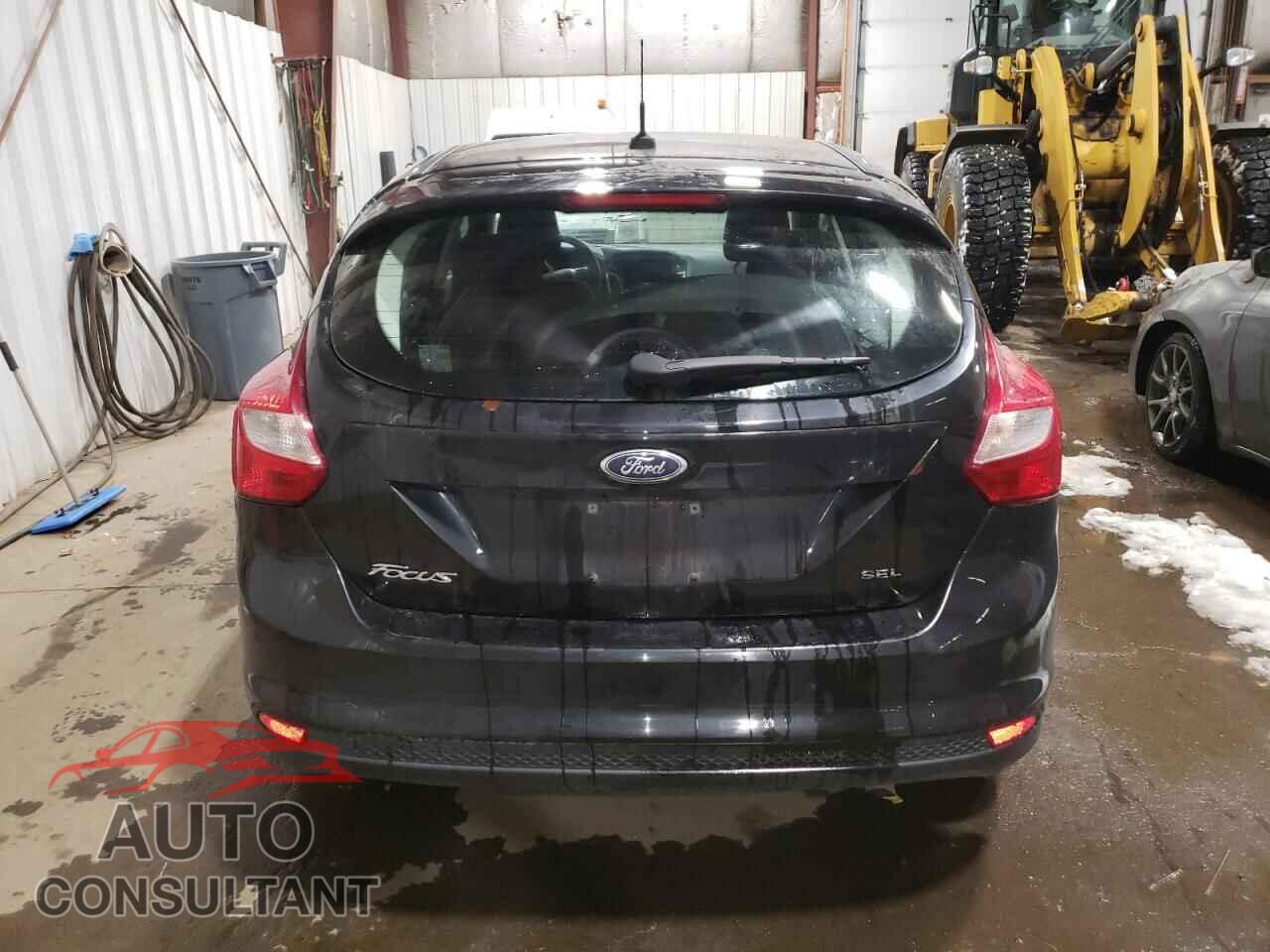 FORD FOCUS 2012 - 1FAHP3M20CL291037