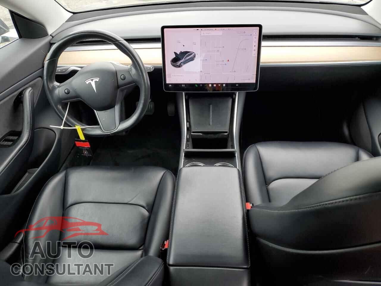 TESLA MODEL 3 2018 - 5YJ3E1EB0JF069109