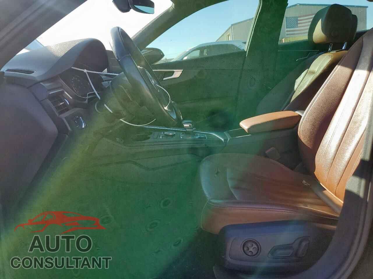 AUDI A4 2019 - WAUGMAF45KN005197