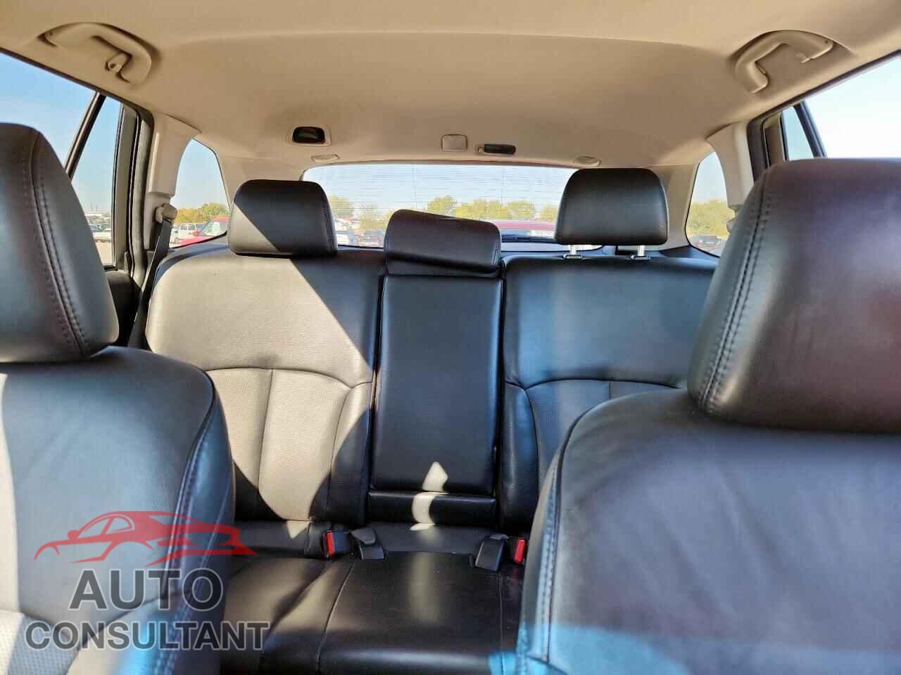 SUBARU OUTBACK 2012 - 4S4BRBLC8C3229511