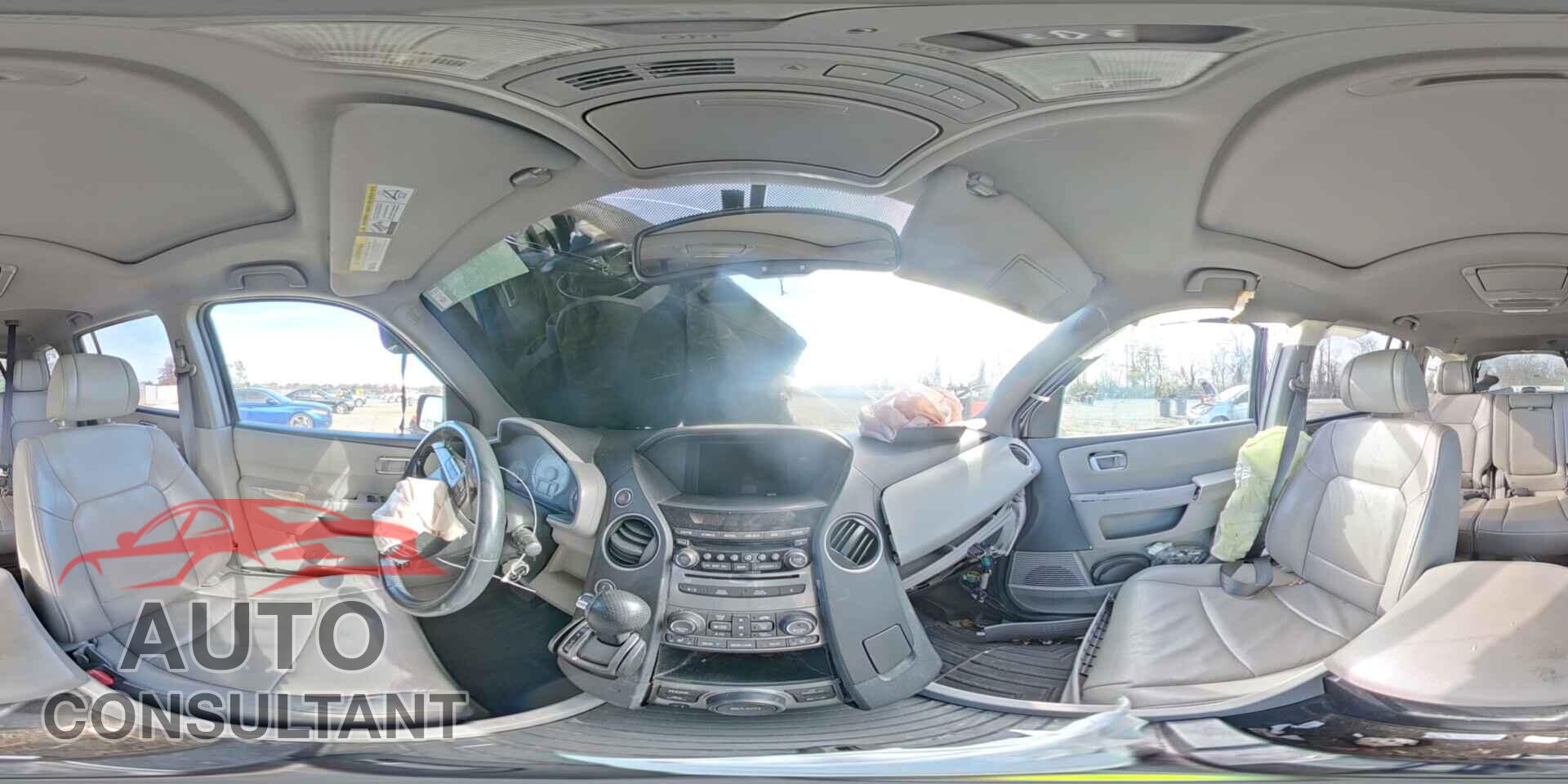 HONDA PILOT 2013 - 5FNYF4H65DB045556