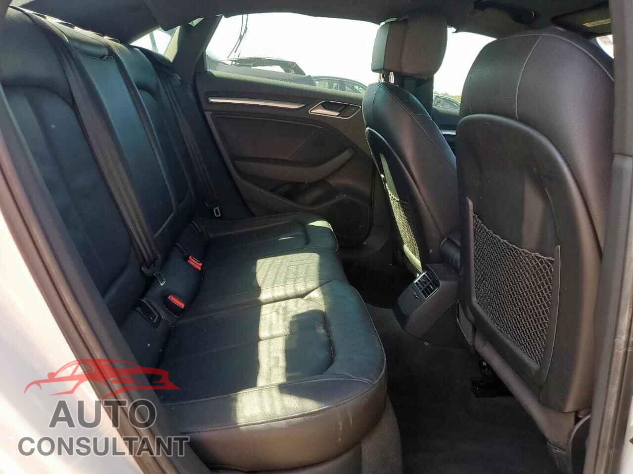 AUDI A3 2016 - WAUA7GFF8G1032300