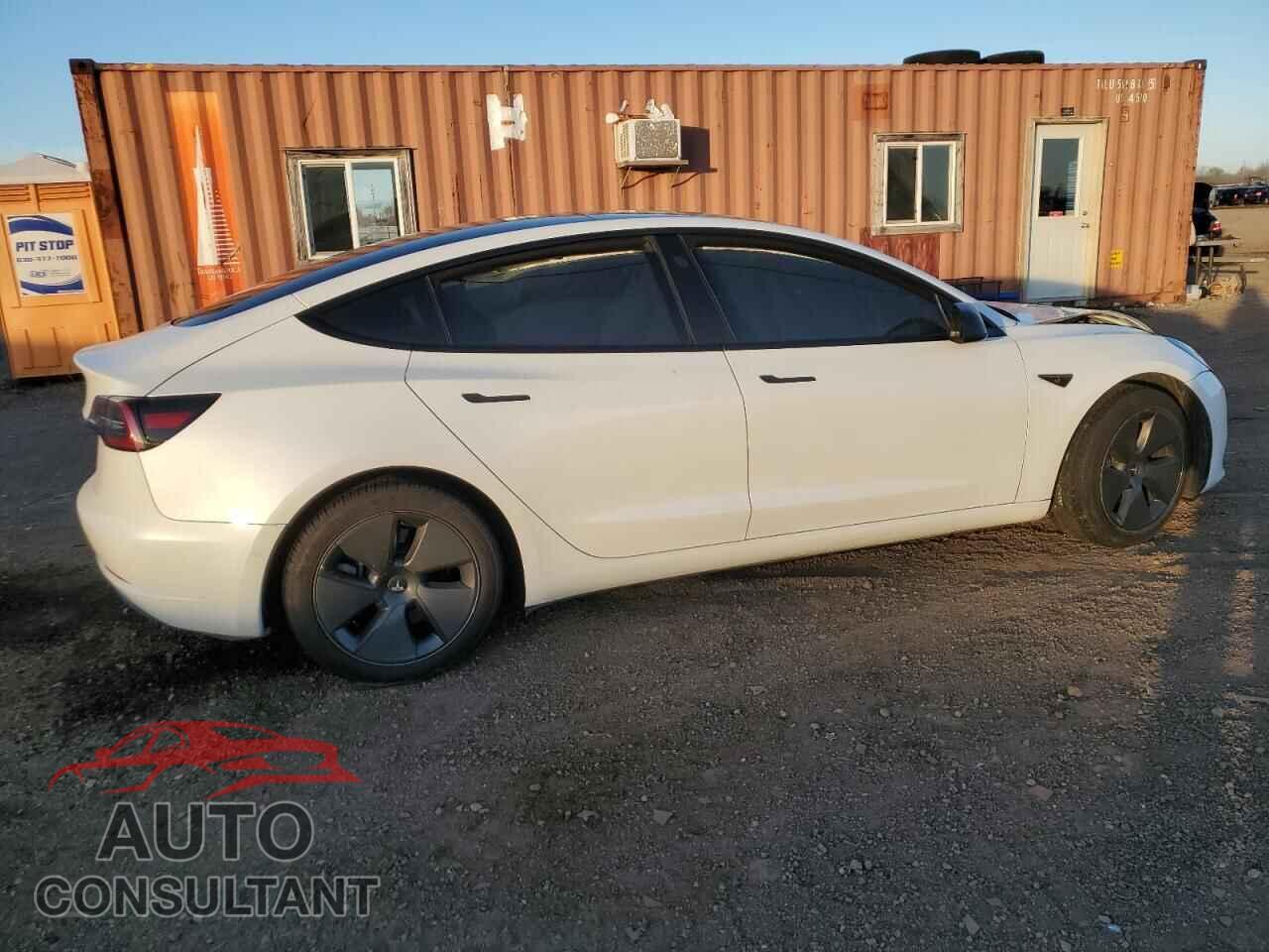 TESLA MODEL 3 2022 - 5YJ3E1EA9NF370085