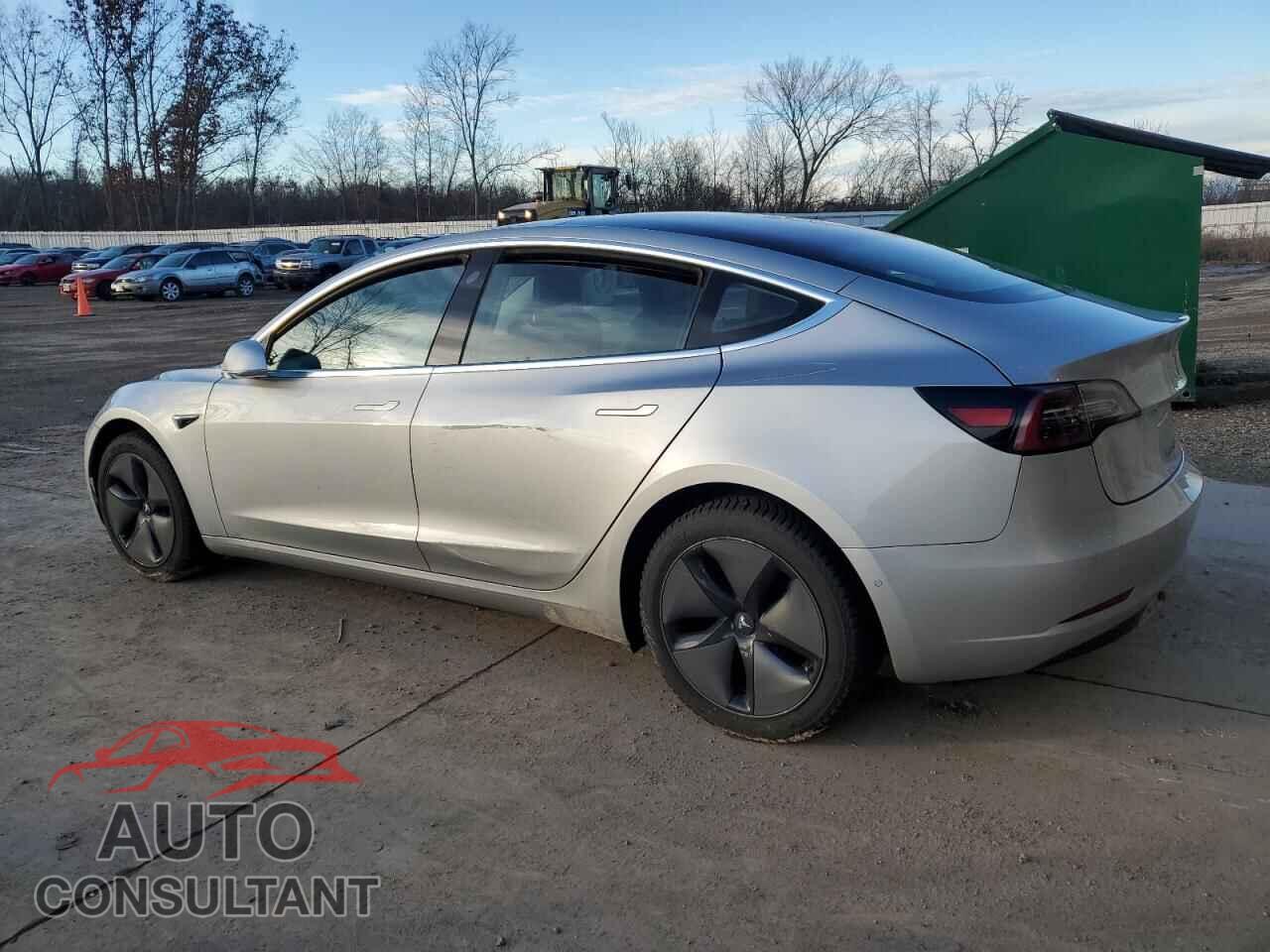 TESLA MODEL 3 2018 - 5YJ3E1EB8JF091083
