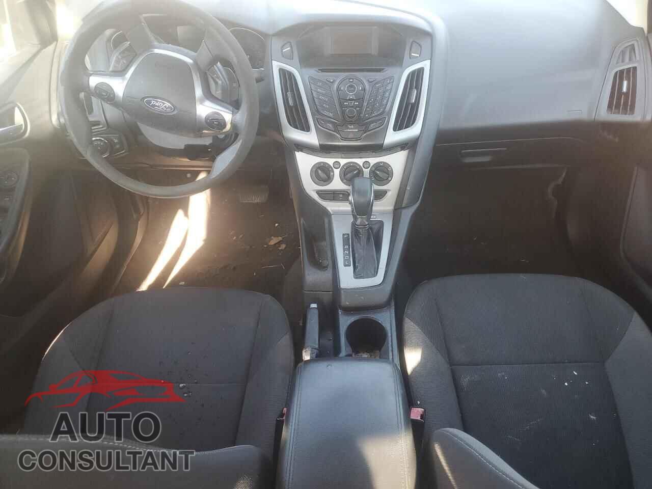 FORD FOCUS 2012 - 1FAHP3F25CL242011