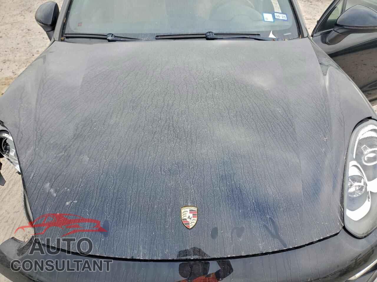 PORSCHE CAYENNE 2018 - WP1AA2A24JKA07678