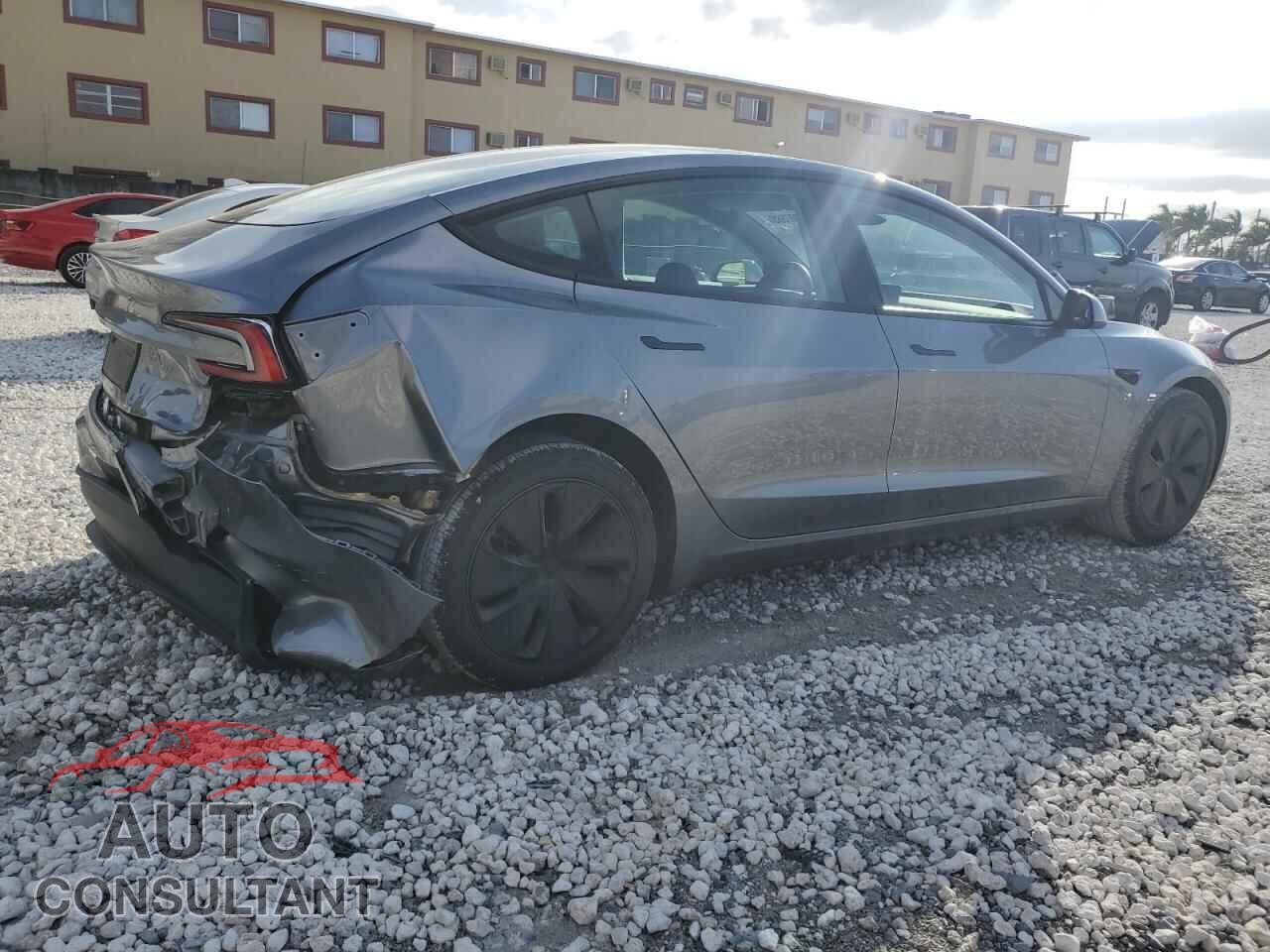 TESLA MODEL 3 2024 - 5YJ3E1EA9RF859091