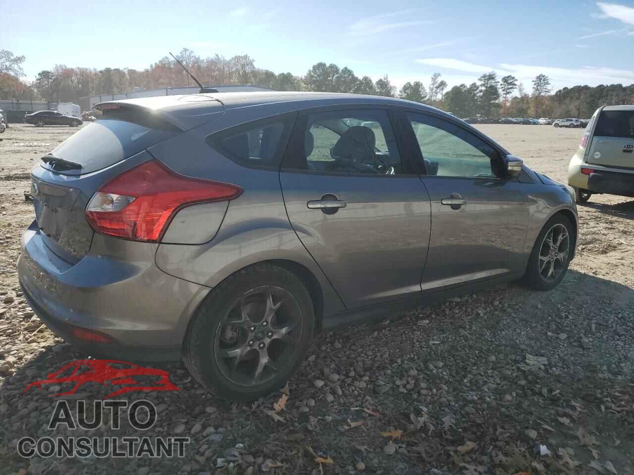 FORD FOCUS 2014 - 1FADP3K27EL213181
