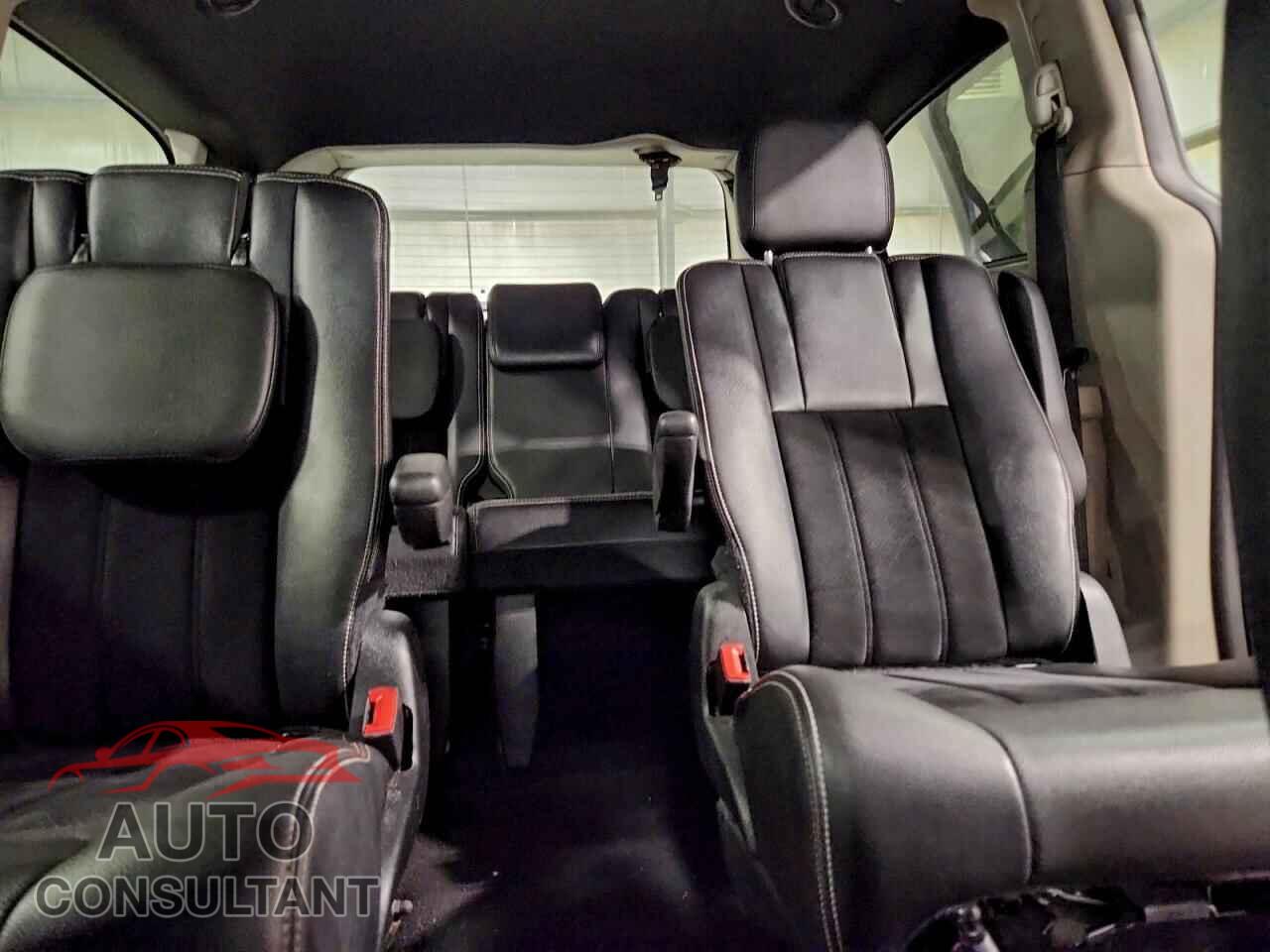 DODGE CARAVAN 2018 - 2C4RDGCG2JR299978