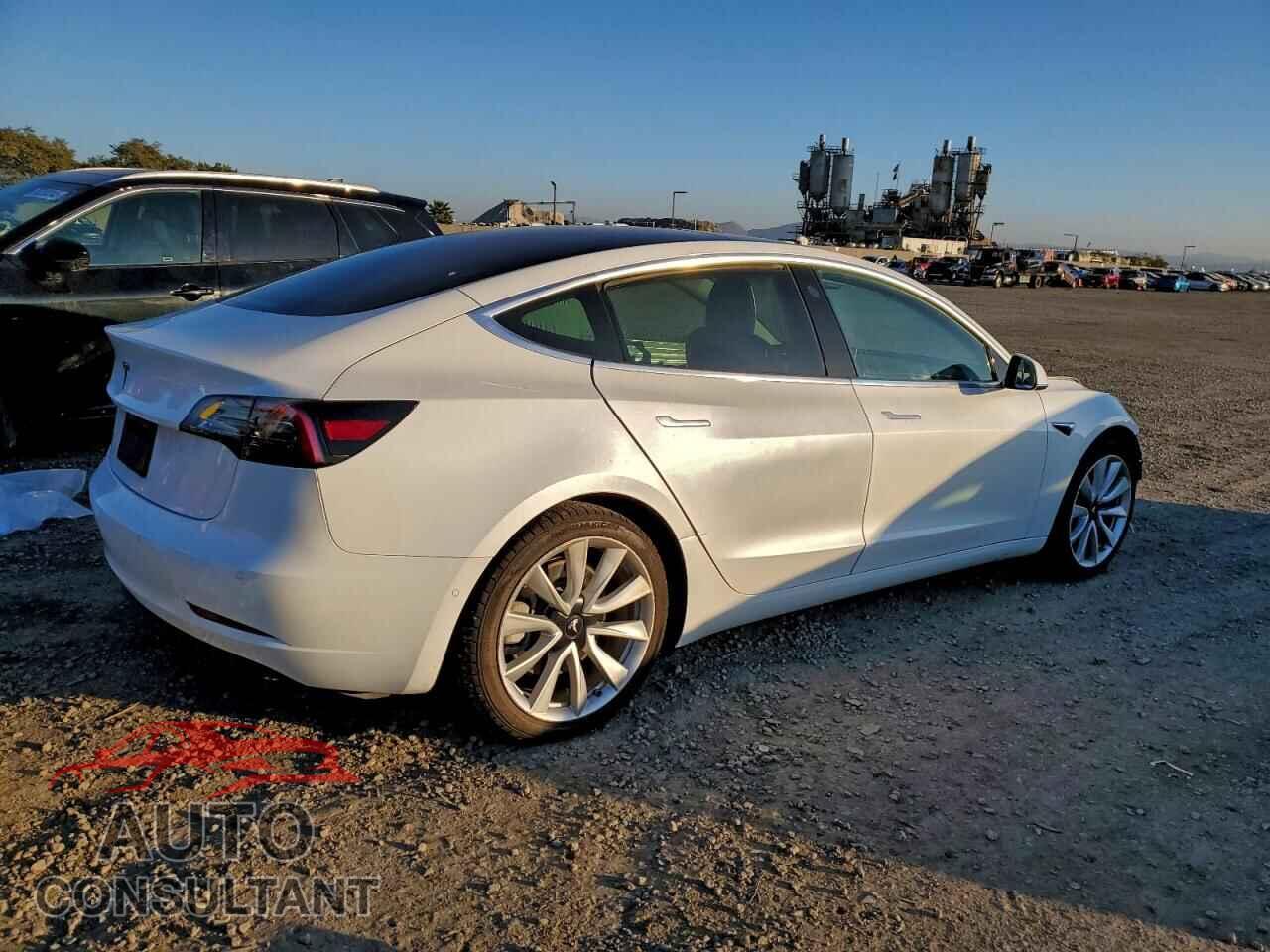 TESLA MODEL 3 2020 - 5YJ3E1EA2LF717706